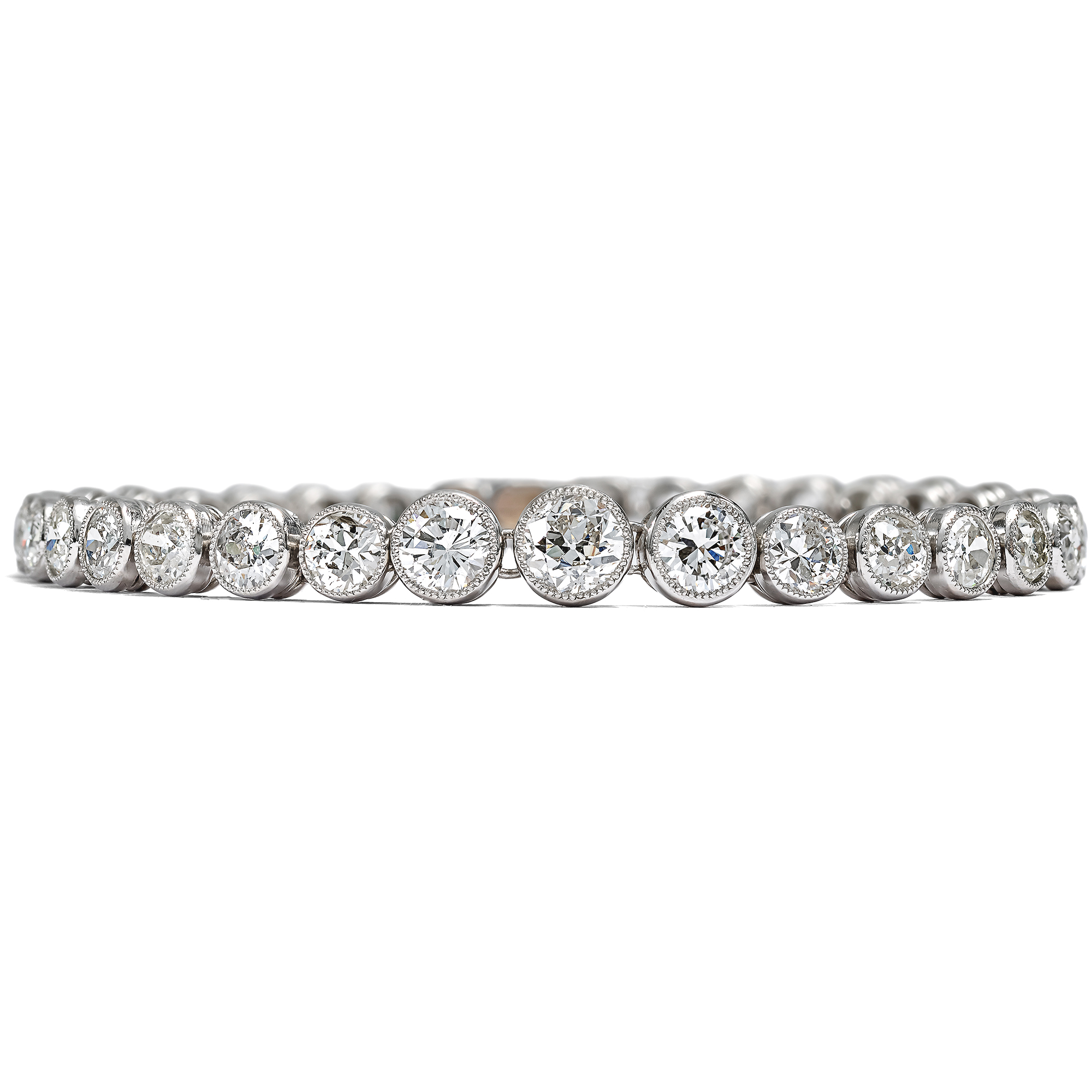 Zeitloses „Rivière“-Armband mit 6,70 ct Diamanten in Platin, Paris um 1925 Zeitloses „Rivière“-Armband mit 6,70 ct Diamanten in Platin, Paris um 1925