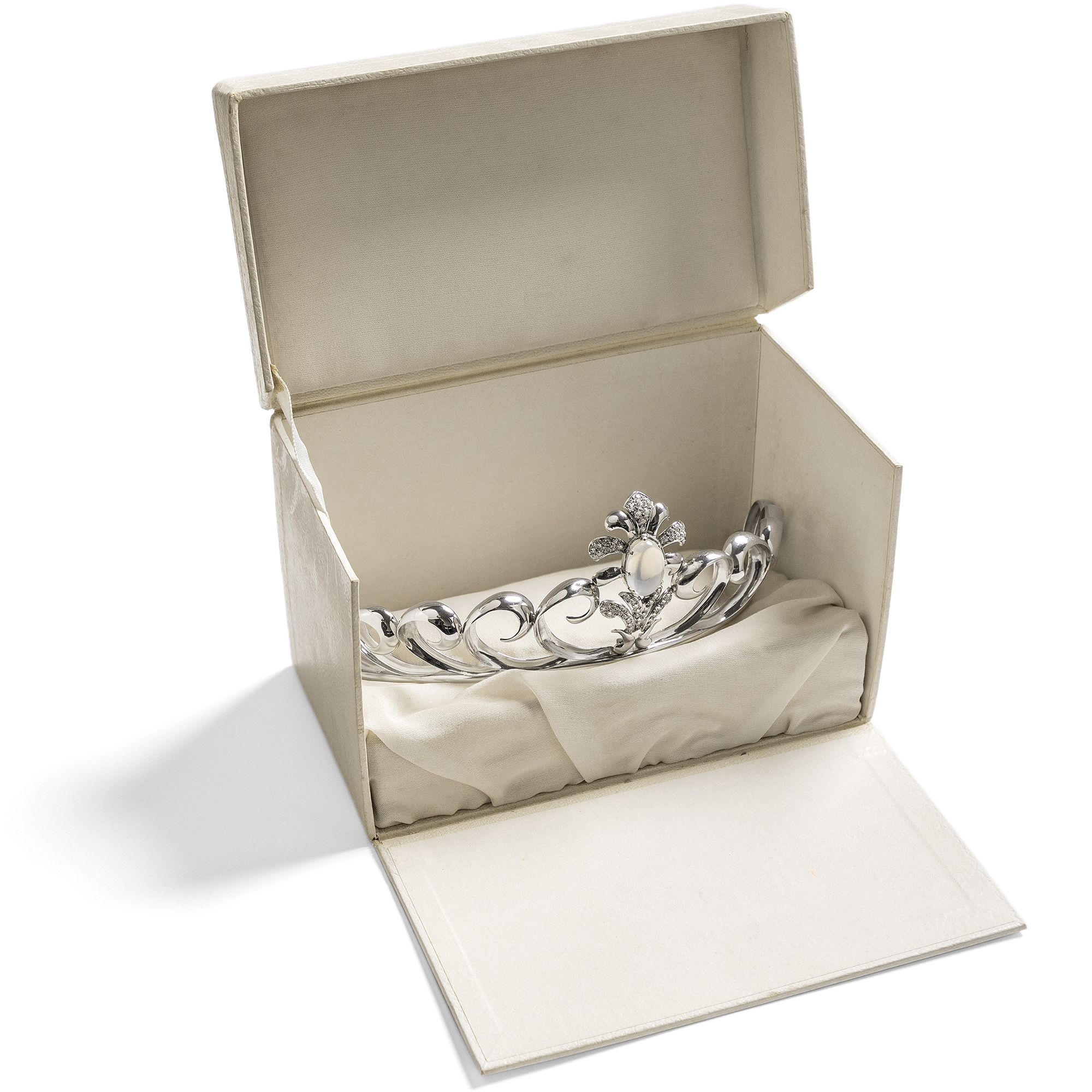 Elegantes Diadem mit Mondstein in Silber, Genf um 1940 Elegantes Diadem mit Mondstein in Silber, Genf um 1940