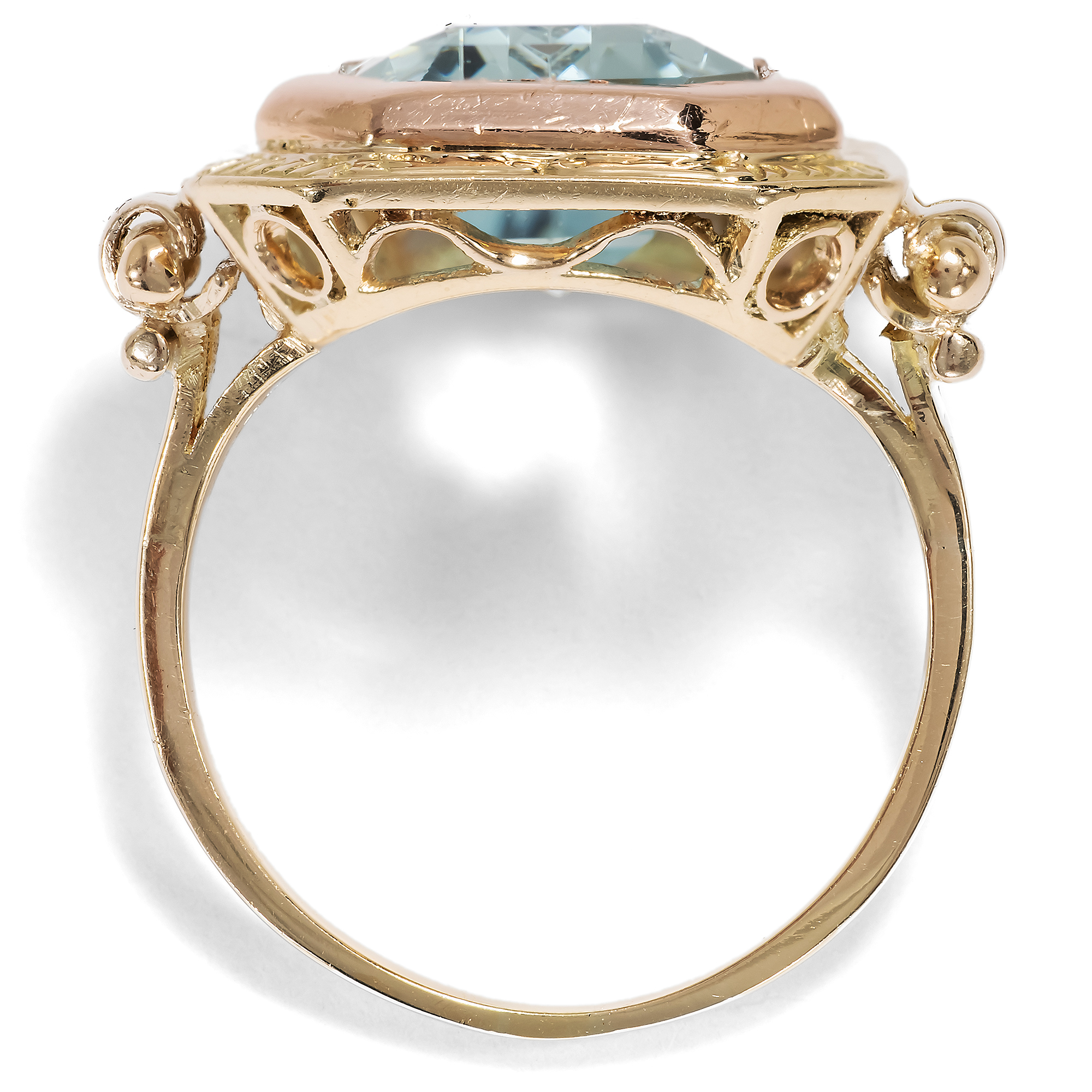 Eleganter Ring mit Aquamarin in zweifarbigem Gold, 1930er Jahre Eleganter Ring mit Aquamarin in zweifarbigem Gold, 1930er Jahre