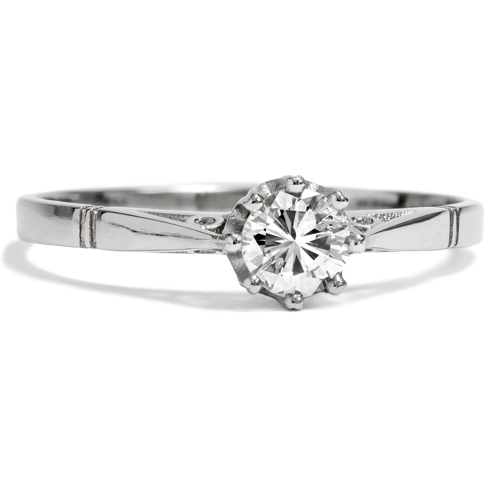 Ungetragener Verlobungsring mit 0,31 ct vintage Brillant in Platin aus unserer Werkstatt Ungetragener Verlobungsring mit 0,31 ct vintage Brillant in Platin aus unserer Werkstatt