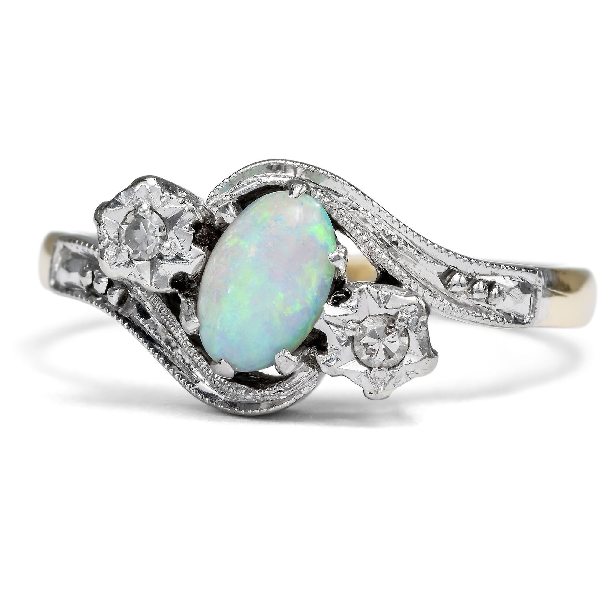 Feiner Ring mit australischem Opal & Diamanten in Gold & Platin, Großbritannien um 1920 Feiner Ring mit australischem Opal & Diamanten in Gold & Platin, Großbritannien um 1920