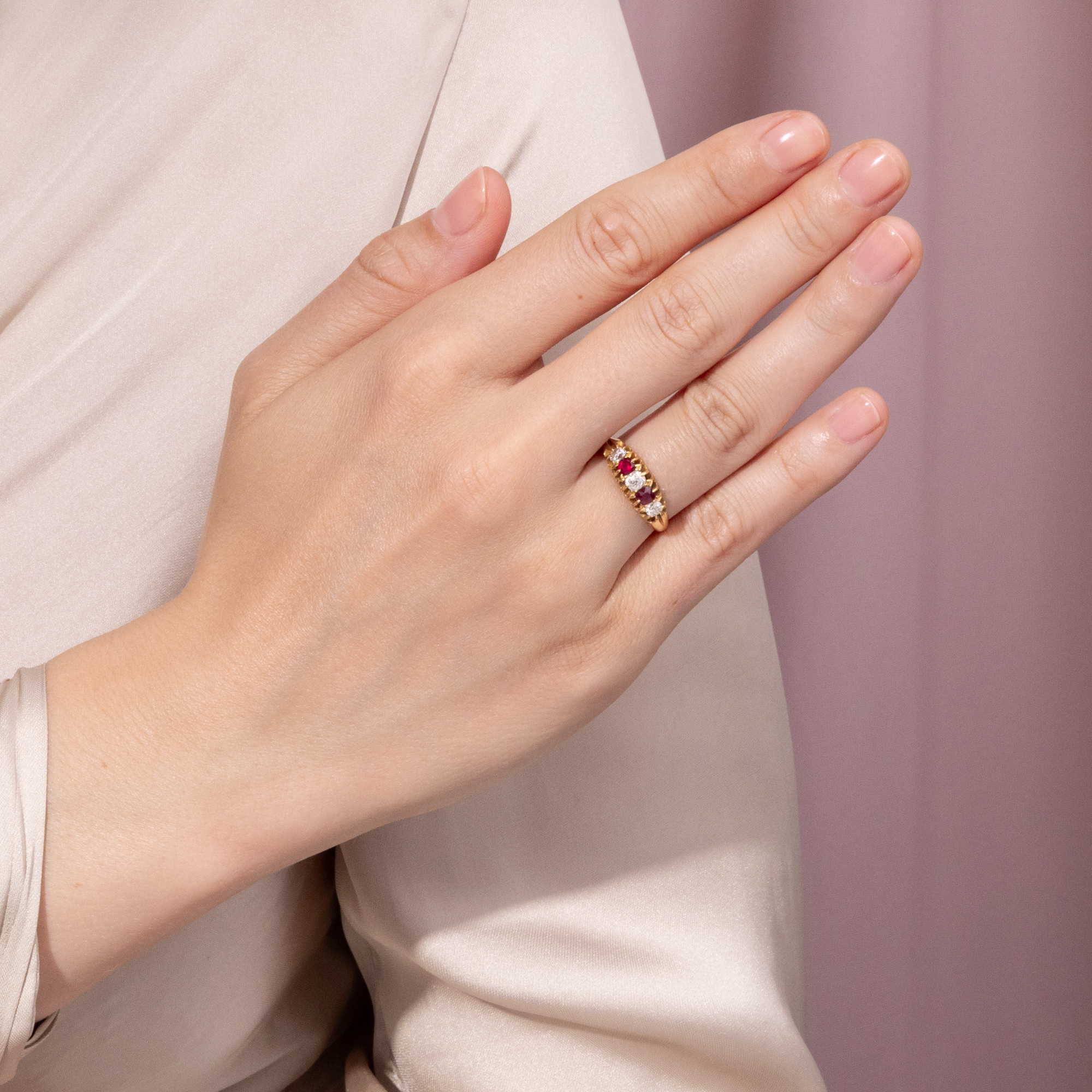 Antique "Five-Stone Ring" With Rubies & Diamonds In Gold, Great Britain c. 1900 Antique "Five-Stone Ring" With Rubies & Diamonds In Gold, Great Britain c. 1900