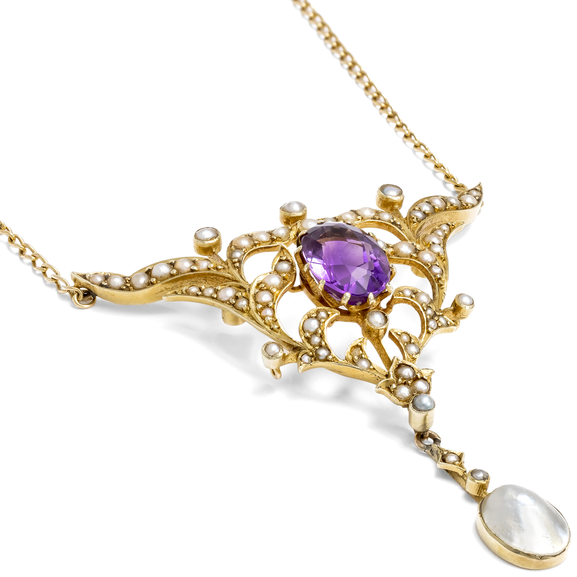 Elegant Edwardian Amethyst and Pearl Necklace, British, c. 1905 Elegant Edwardian Amethyst and Pearl Necklace, British, c. 1905