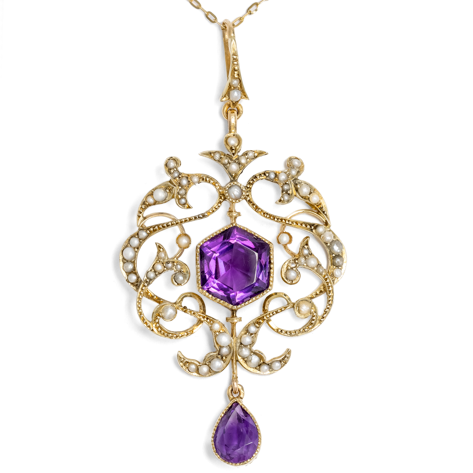 Antique pendant with amethysts & pearls in gold, Great Britain circa 1905 Antique pendant with amethysts & pearls in gold, Great Britain circa 1905
