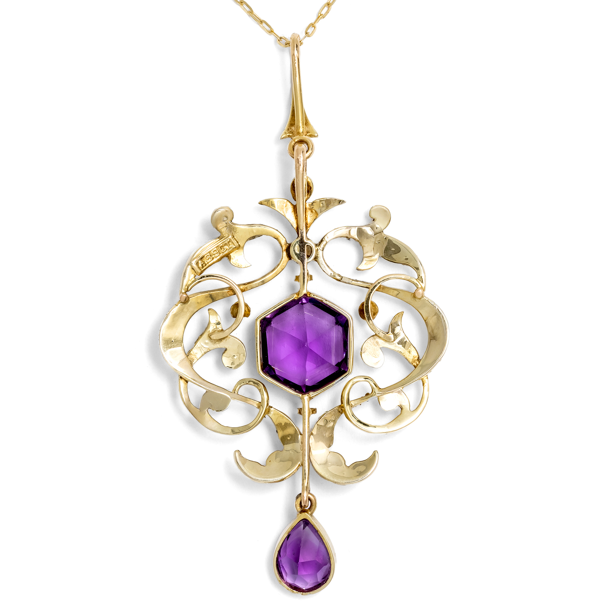 Antique pendant with amethysts & pearls in gold, Great Britain circa 1905 Antique pendant with amethysts & pearls in gold, Great Britain circa 1905