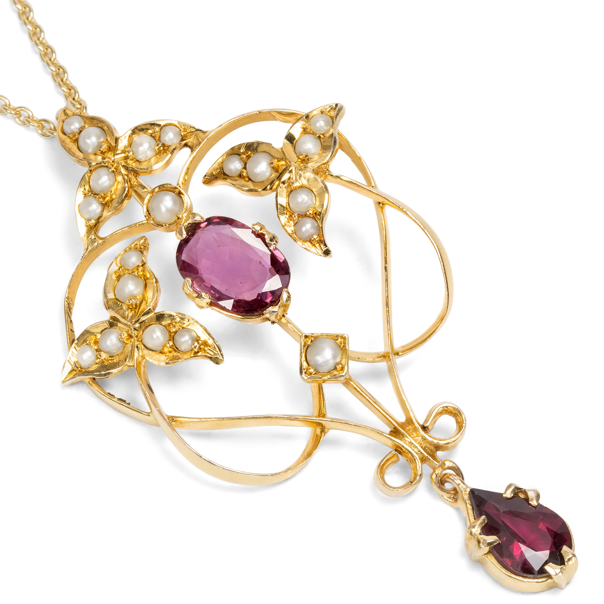 Edwardian Garnet and Seed Pearl Pendant in Gold, c. 1910 Edwardian Garnet and Seed Pearl Pendant in Gold, c. 1910