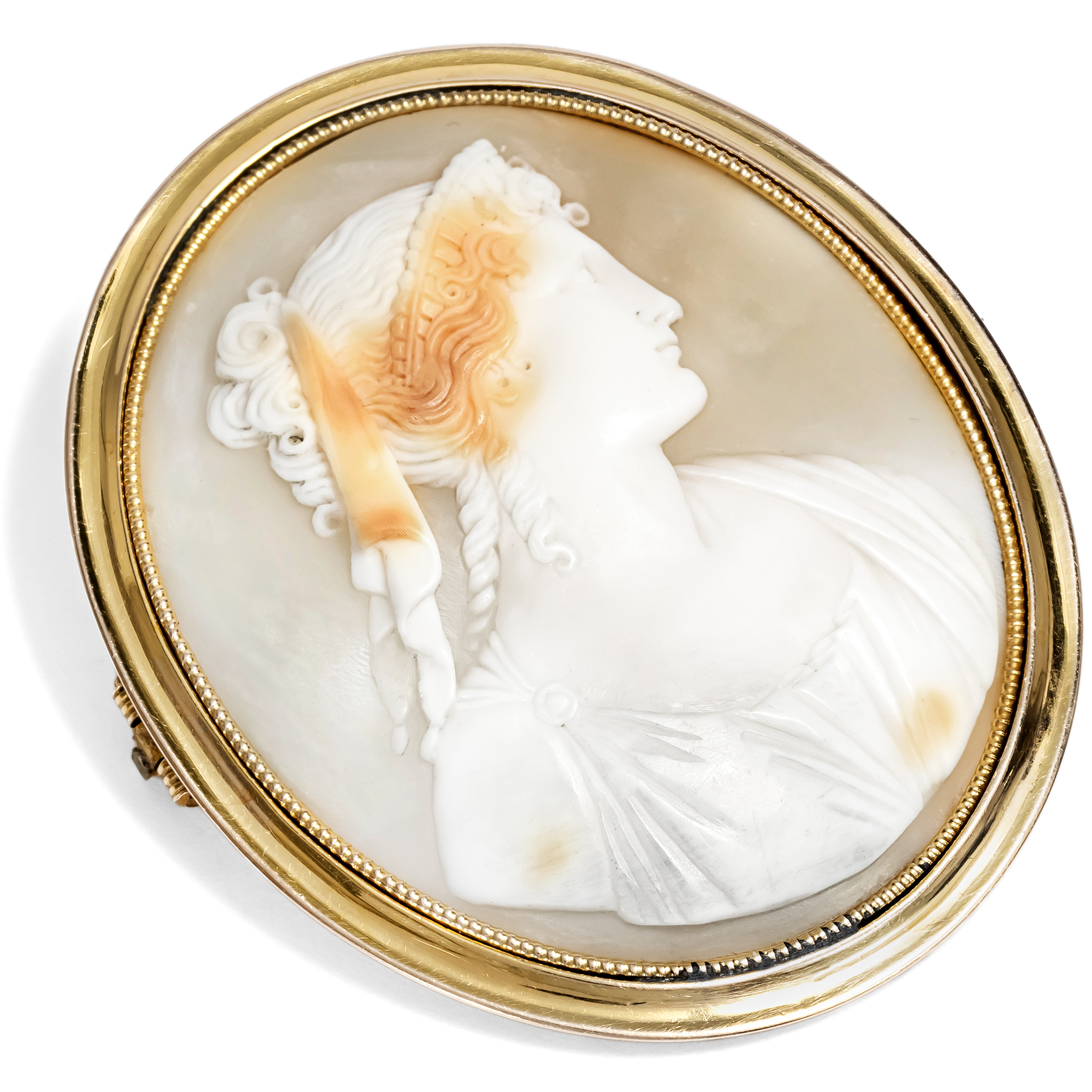 Elegante antike Muschelgemme als Brosche in Gold, England/Italien um 1890
Elegante antike Muschelgemme als Brosche in Gold, England/Italien um 1890