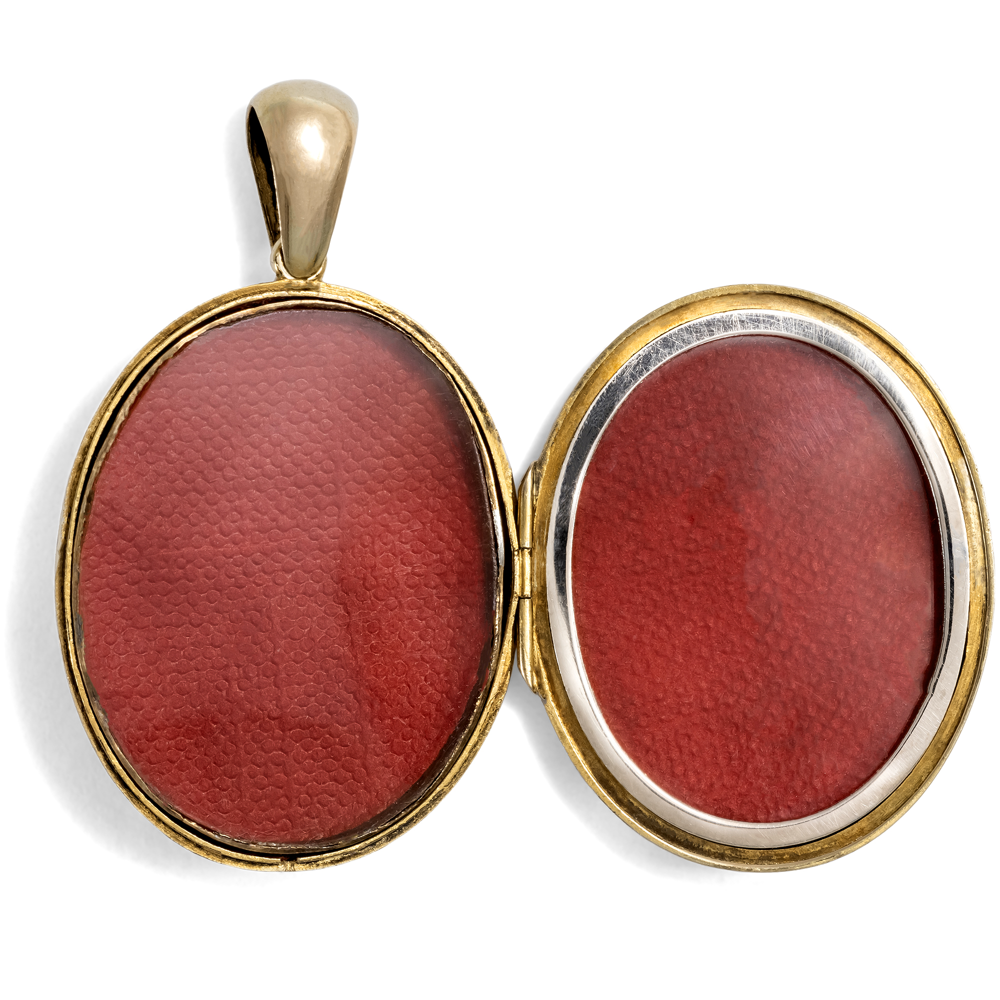 Viktorianisches Medaillon aus getriebenem Gold, um 1875 Viktorianisches Medaillon aus getriebenem Gold, um 1875