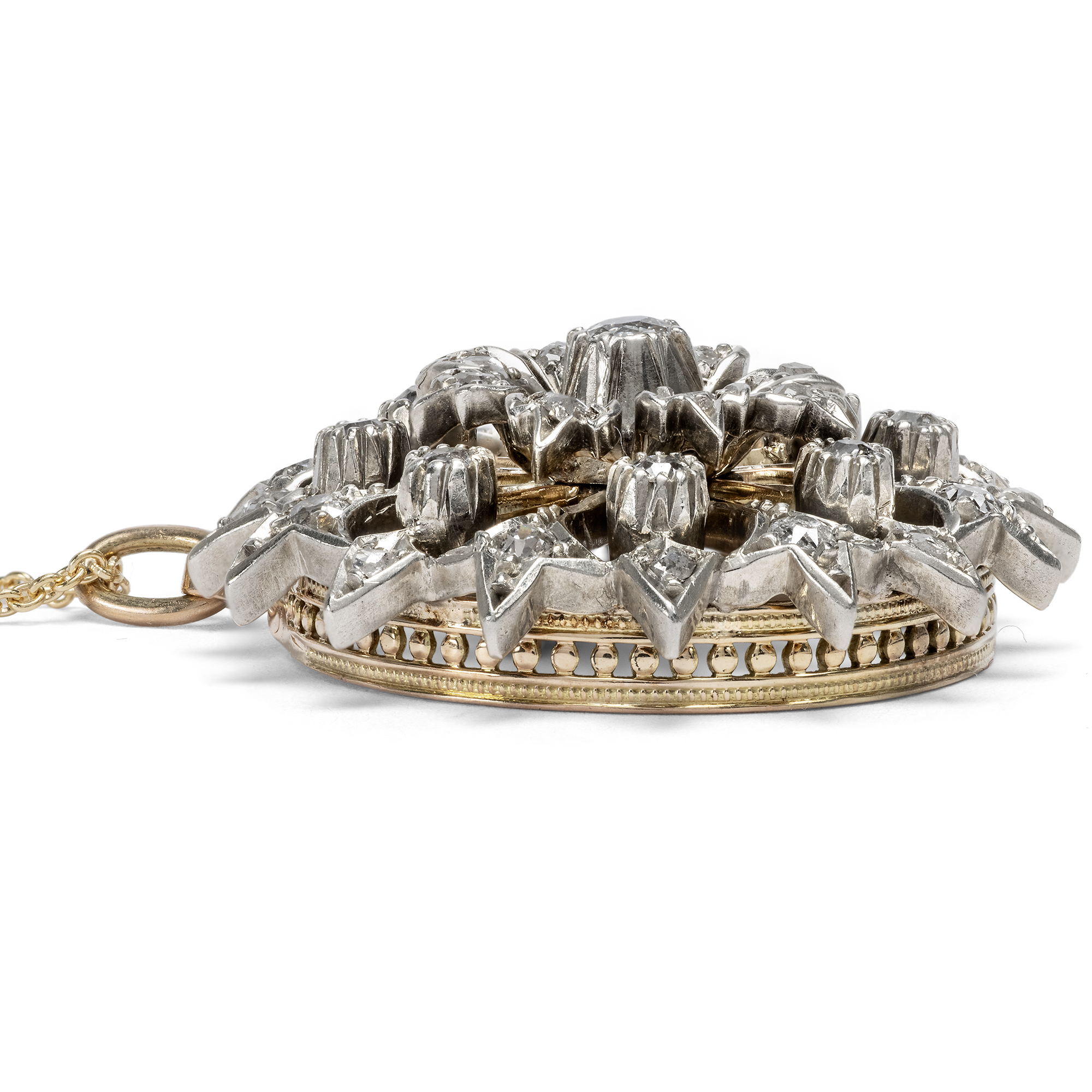 Elegante Anhänger-Brosche der Belle Èpoque mit Diamanten in Silber & Gold, um 1890 Elegante Anhänger-Brosche der Belle Èpoque mit Diamanten in Silber & Gold, um 1890