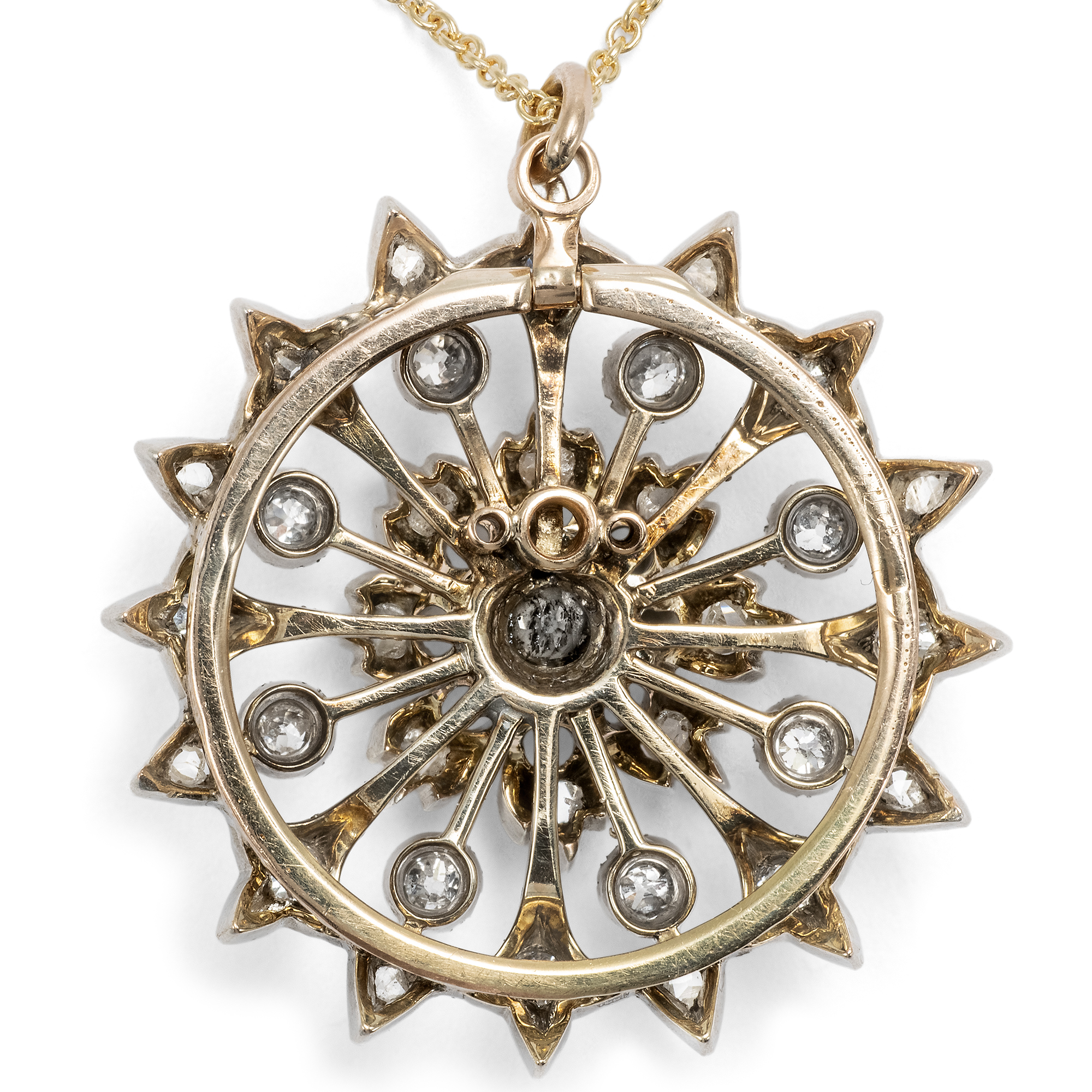 Elegante Anhänger-Brosche der Belle Èpoque mit Diamanten in Silber & Gold, um 1890 Elegante Anhänger-Brosche der Belle Èpoque mit Diamanten in Silber & Gold, um 1890