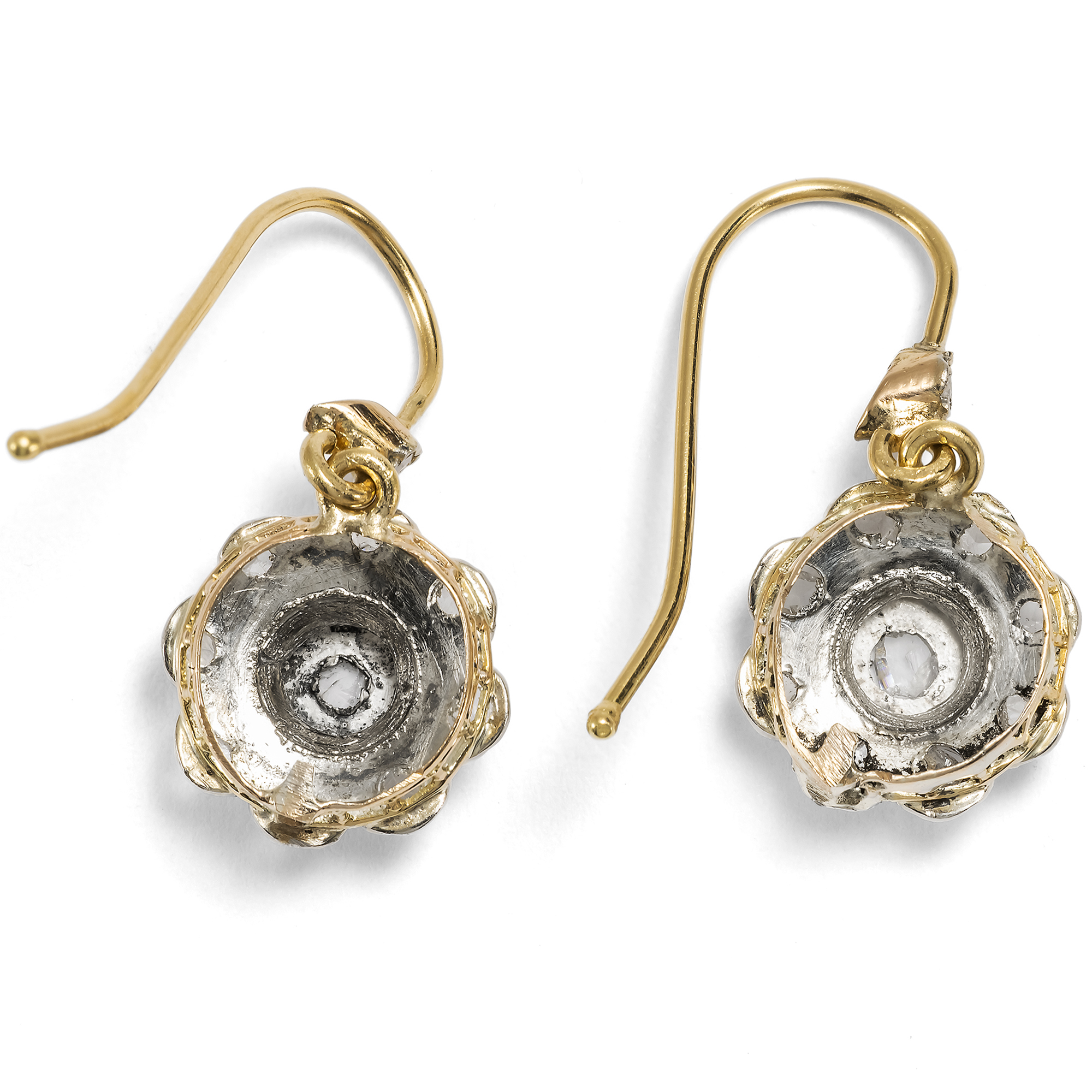 Antike Ohrringe mit Diamanten in Silber & Gold, um 1900 & später Antike Ohrringe mit Diamanten in Silber & Gold, um 1900 & später
