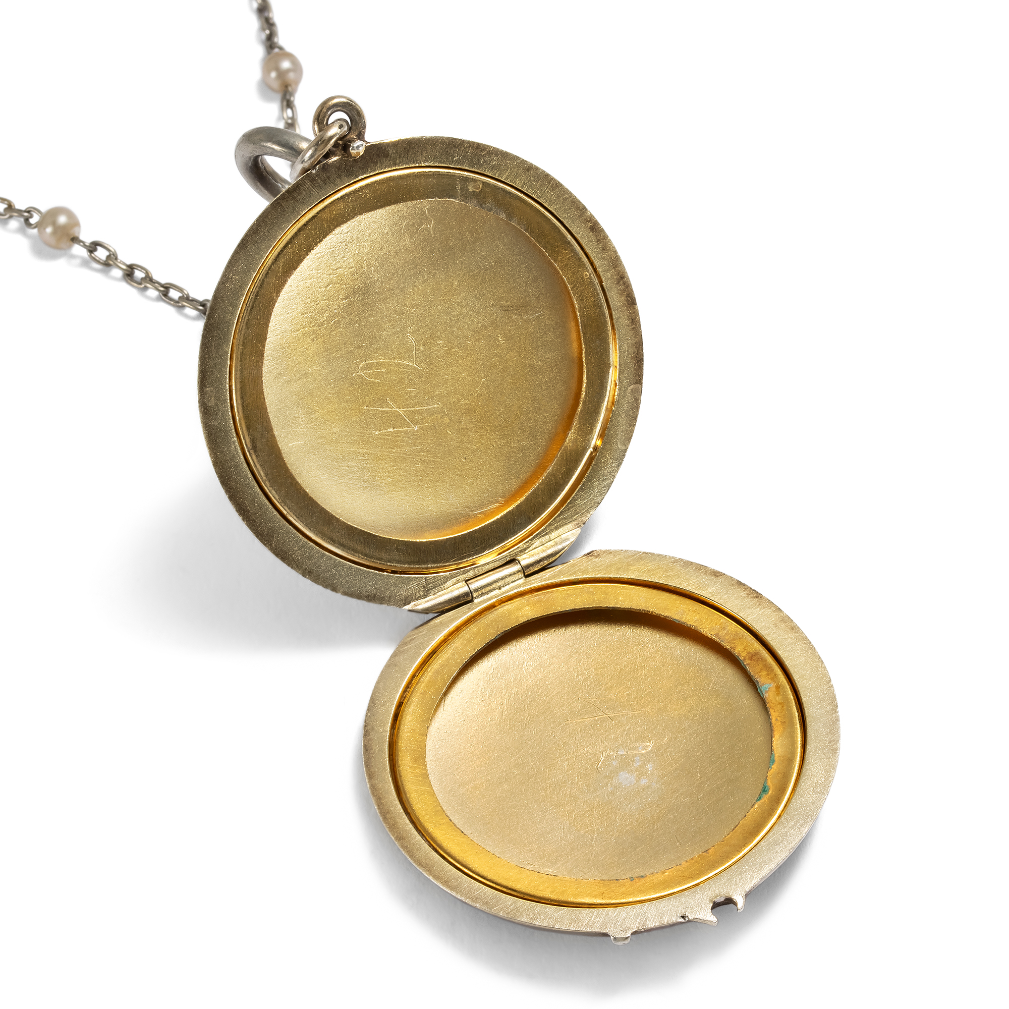 Enamelled Silver Locket on a Longchain, c. 1910 Enamelled Silver Locket on a Longchain, c. 1910