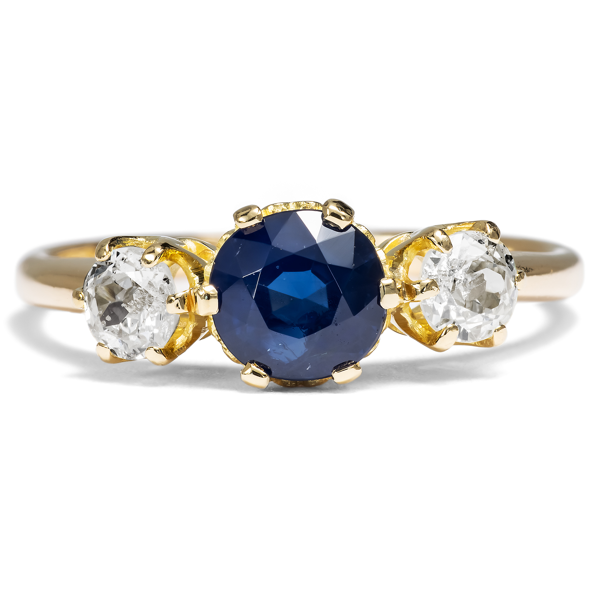 Antiker „Trilogie“-Ring aus Gold mit Saphir & Diamanten, England um 1910 Antiker „Trilogie“-Ring aus Gold mit Saphir & Diamanten, England um 1910