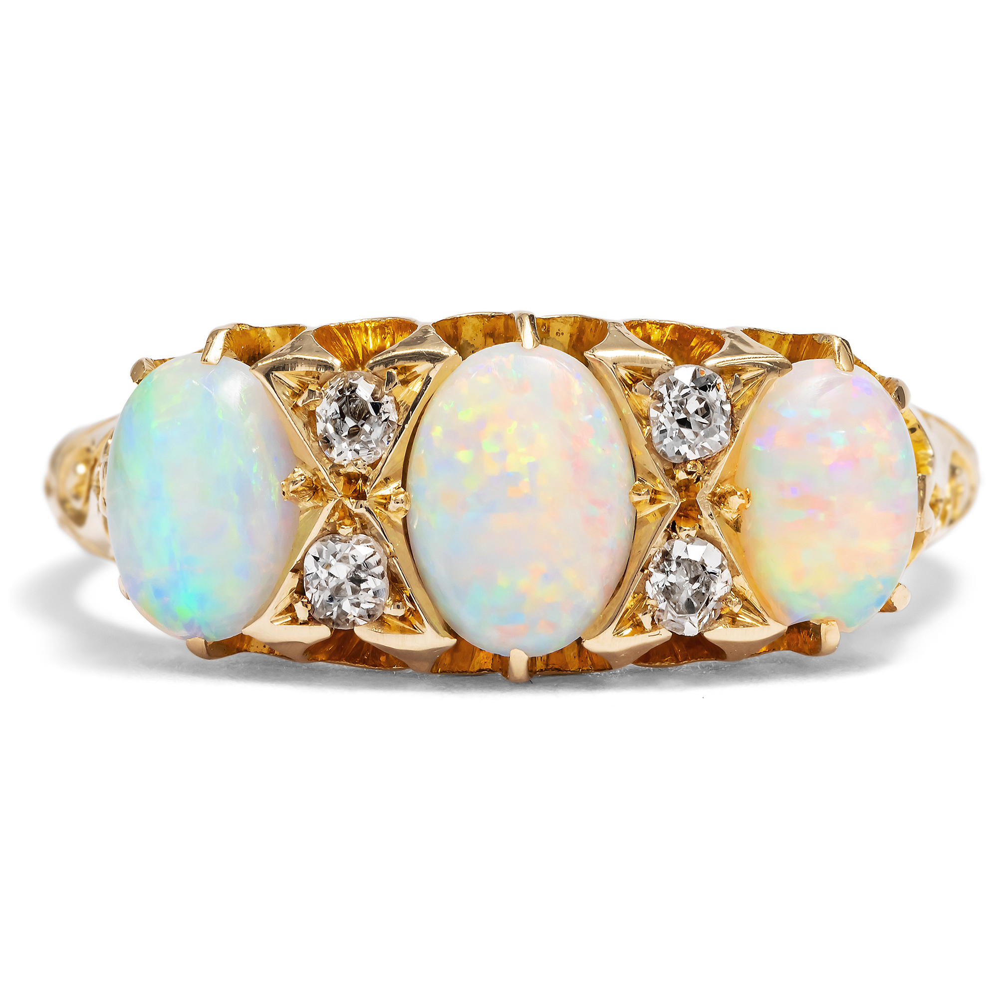 Antiker Opalring aus Gelbgold mit Diamanten, Birmingham 1907 Antiker Opalring aus Gelbgold mit Diamanten, Birmingham 1907