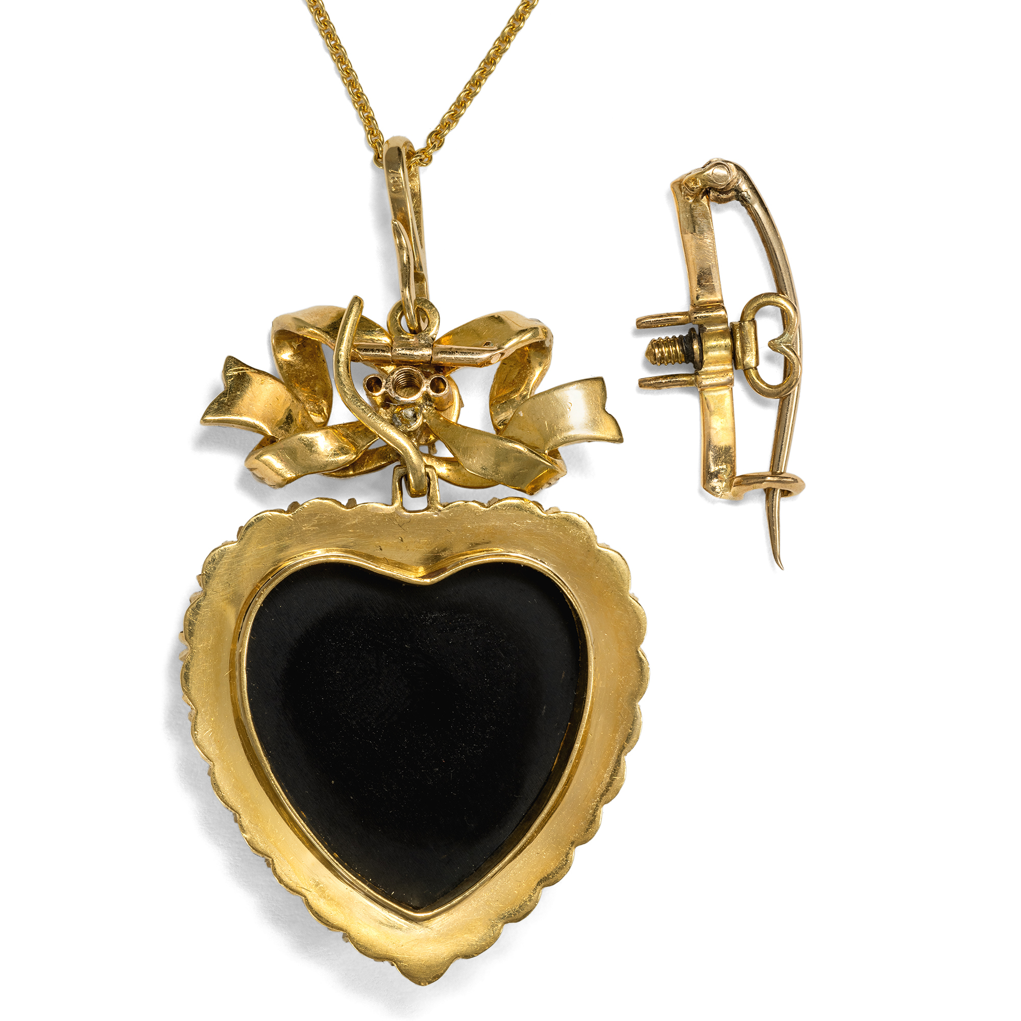 Anhänger-Brosche mit Onyx und Perlen in Gold, Großbritannien um 1900 & später Anhänger-Brosche mit Onyx und Perlen in Gold, Großbritannien um 1900 & später