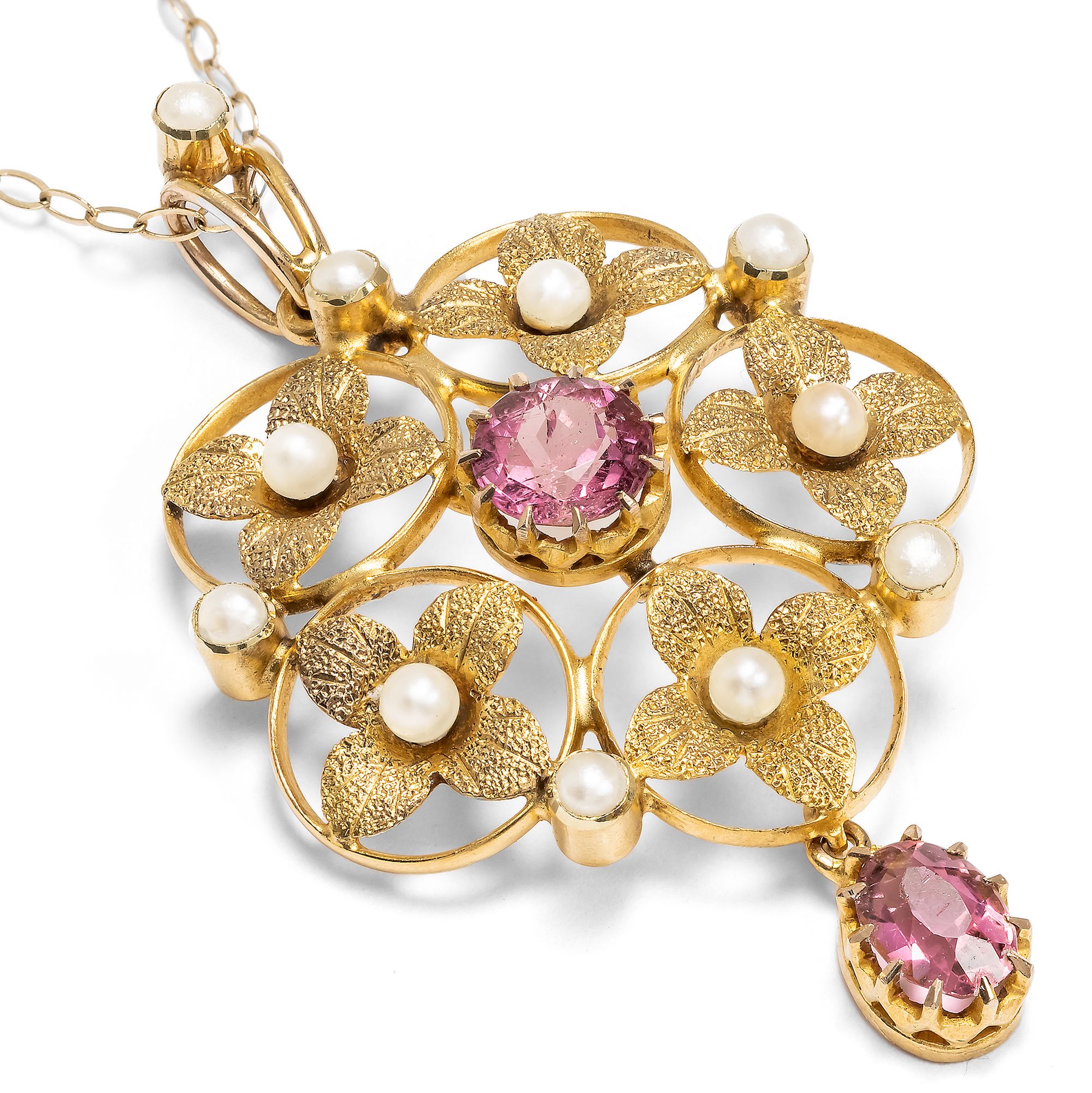 Floral Pendant with Pink Tourmalines and Pearls in Gold, c. 1910 Floral Pendant with Pink Tourmalines and Pearls in Gold, c. 1910