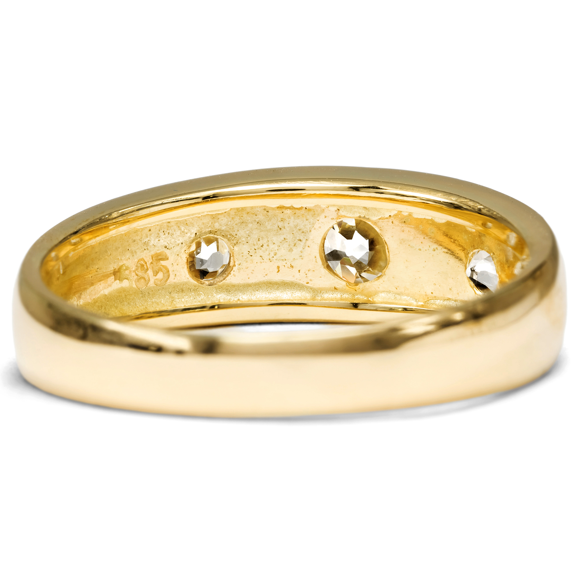 Antiker Ring mit drei Diamanten im Altschliff, Deutschland um 1890 Antiker Ring mit drei Diamanten im Altschliff, Deutschland um 1890