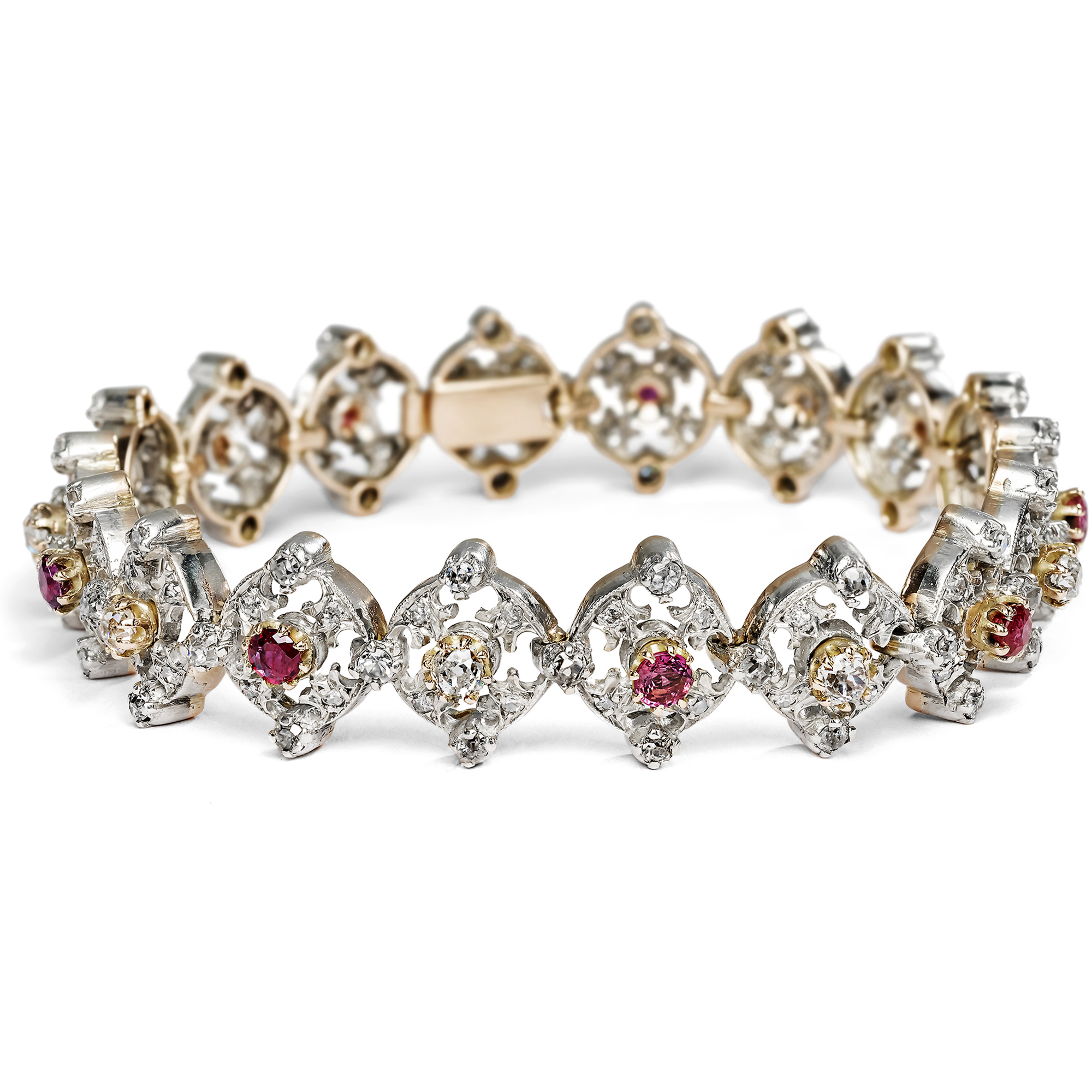 Elegantes Armband mit Rubinen & Diamanten in Silber & Gold, um 1900 Elegantes Armband mit Rubinen & Diamanten in Silber & Gold, um 1900