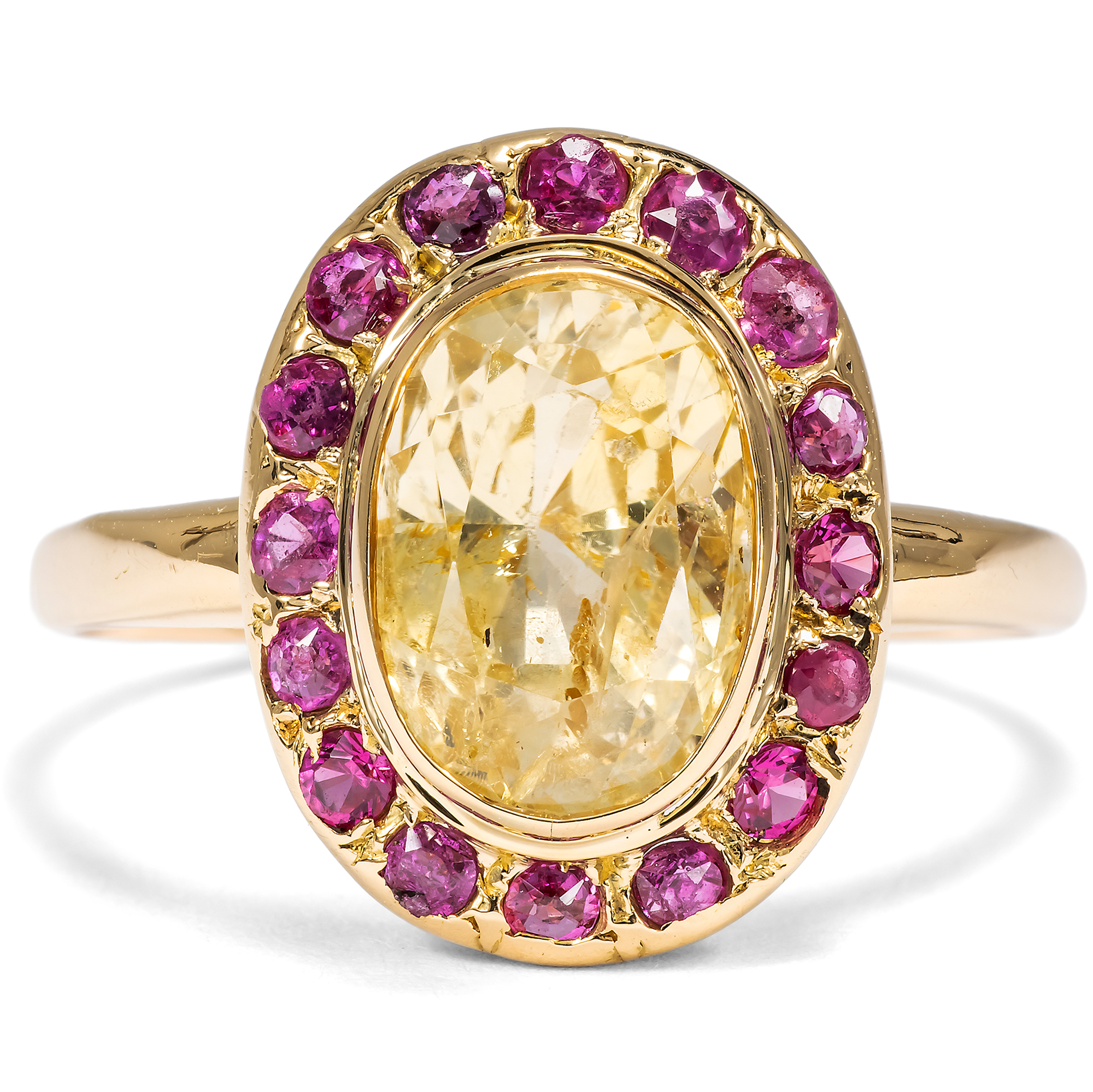 Zauberhafter Ring mit natürlichen Saphiren in Gelb und Pink, um 1965 Zauberhafter Ring mit natürlichen Saphiren in Gelb und Pink, um 1965