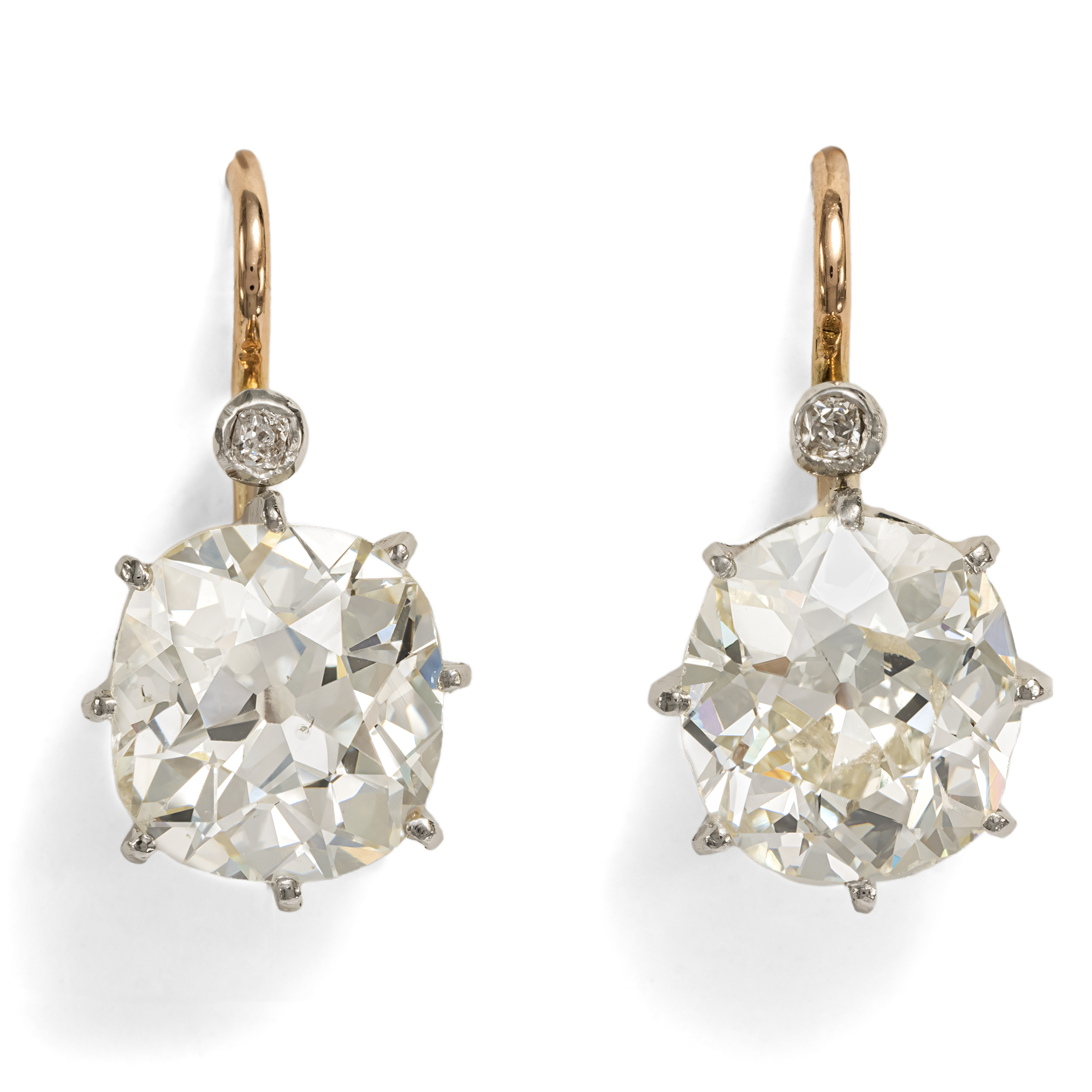 Exquisite Ohrringe mit 5,01 ct Altschliff-Diamanten, um 1900 & später Exquisite Ohrringe mit 5,01 ct Altschliff-Diamanten, um 1900 & später