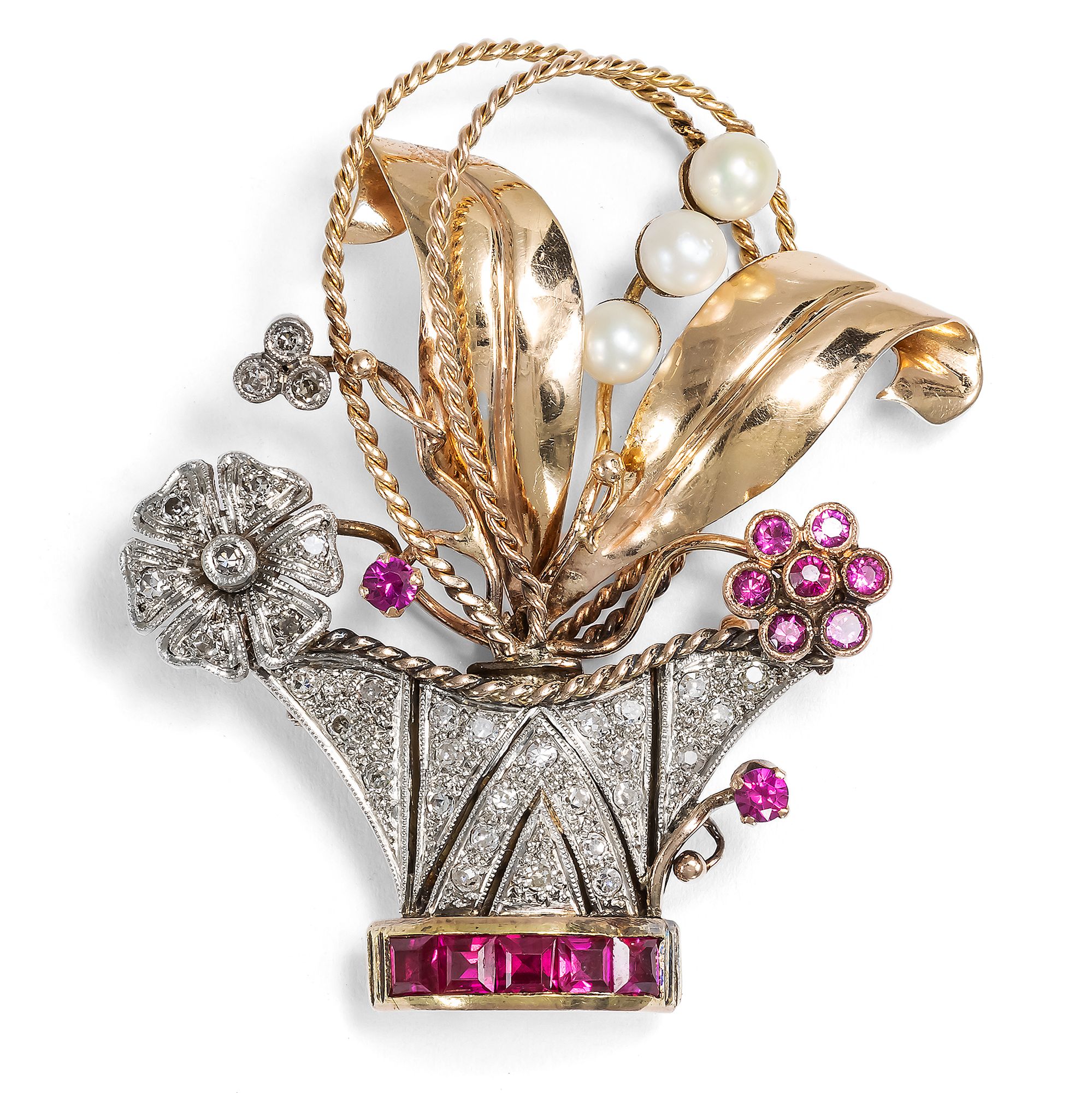 Eleganter Blumenkorb mit Perlen, Diamanten & synthetischen Rubinen in Gold, um 1940 Eleganter Blumenkorb mit Perlen, Diamanten & synthetischen Rubinen in Gold, um 1940