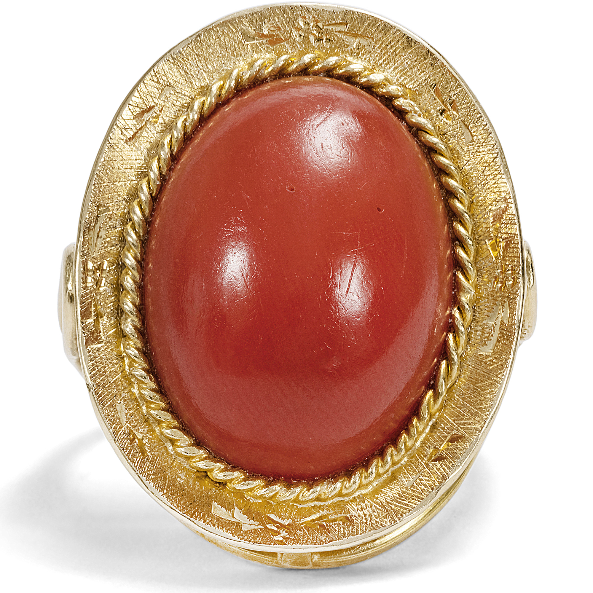 Auffallender Ring aus Gold mit großer Mittelmeerkoralle, Italien um 1965 Auffallender Ring aus Gold mit großer Mittelmeerkoralle, Italien um 1965
