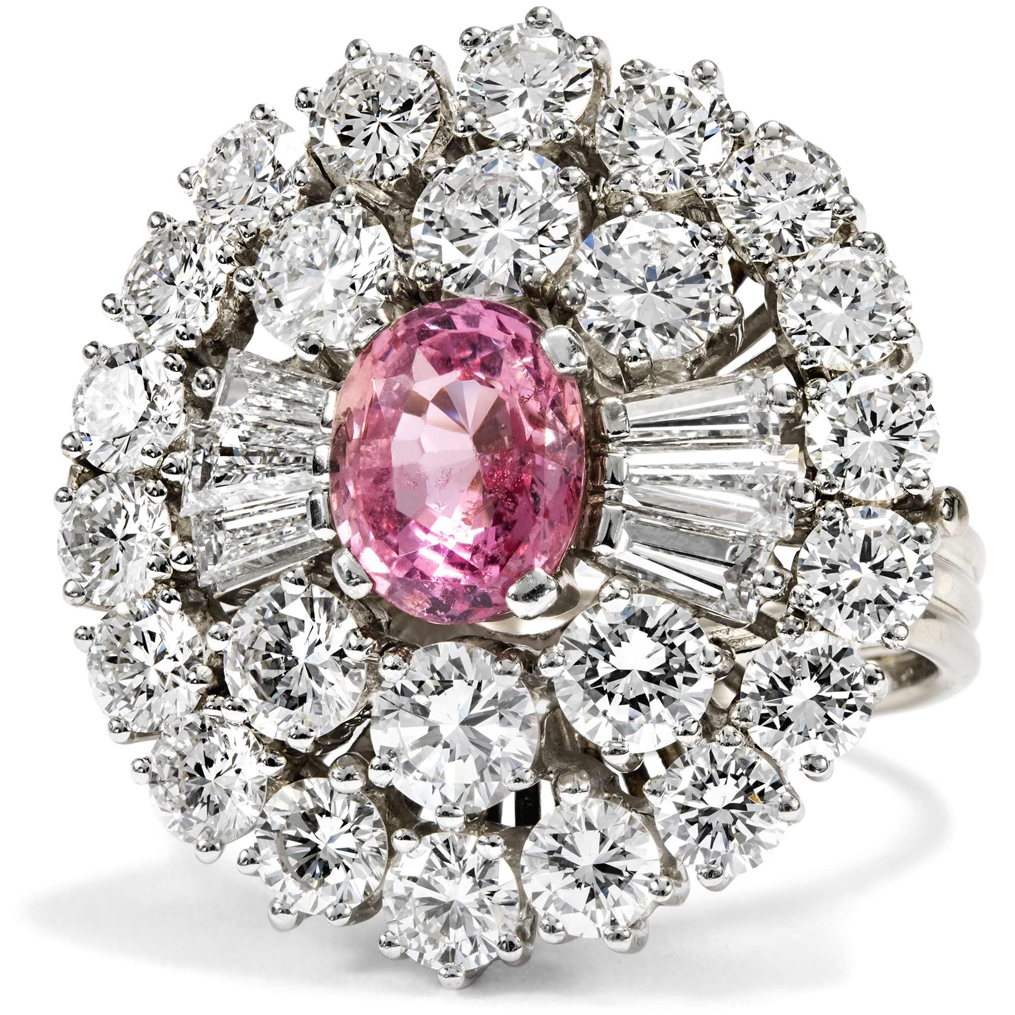 Prachtvoller vintage Ring mit Padparadscha-Saphir & Diamanten, um 1965 & später Prachtvoller vintage Ring mit Padparadscha-Saphir & Diamanten, um 1965 & später