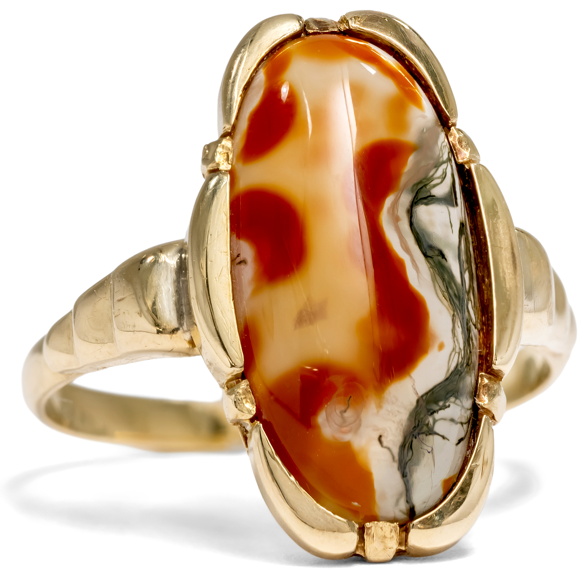 Eleganter Goldring mit Moosachat des späten Art Déco, um 1935 Eleganter Goldring mit Moosachat des späten Art Déco, um 1935