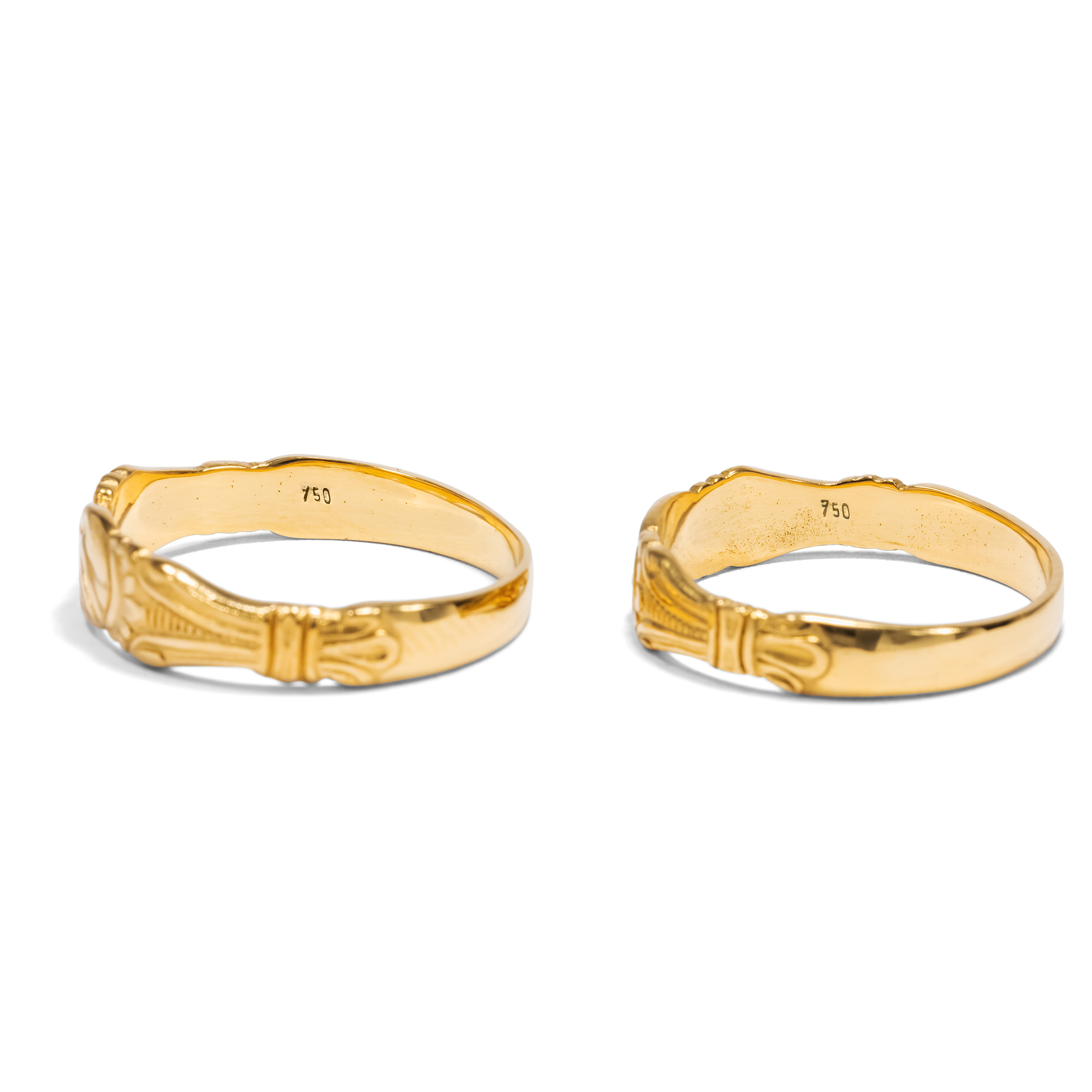 Ein Paar romantischer Eheringe aus hochkarätigem Gelbgold aus unserer Werkstatt Ein Paar romantischer Eheringe aus hochkarätigem Gelbgold aus unserer Werkstatt