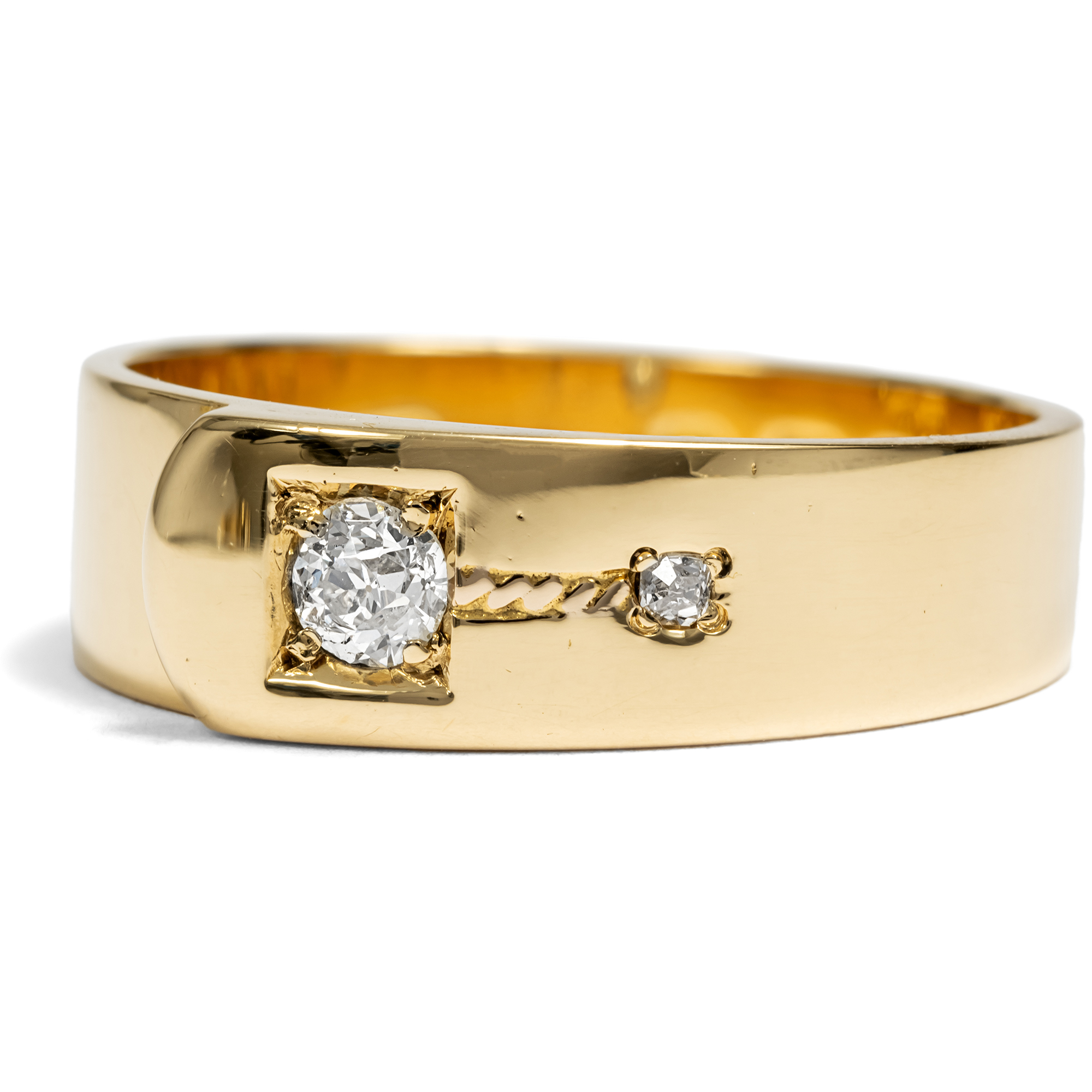 Victorian Belt Ring in High-Carat Gold with Diamonds, London 1879 Victorian Belt Ring in High-Carat Gold with Diamonds, London 1879