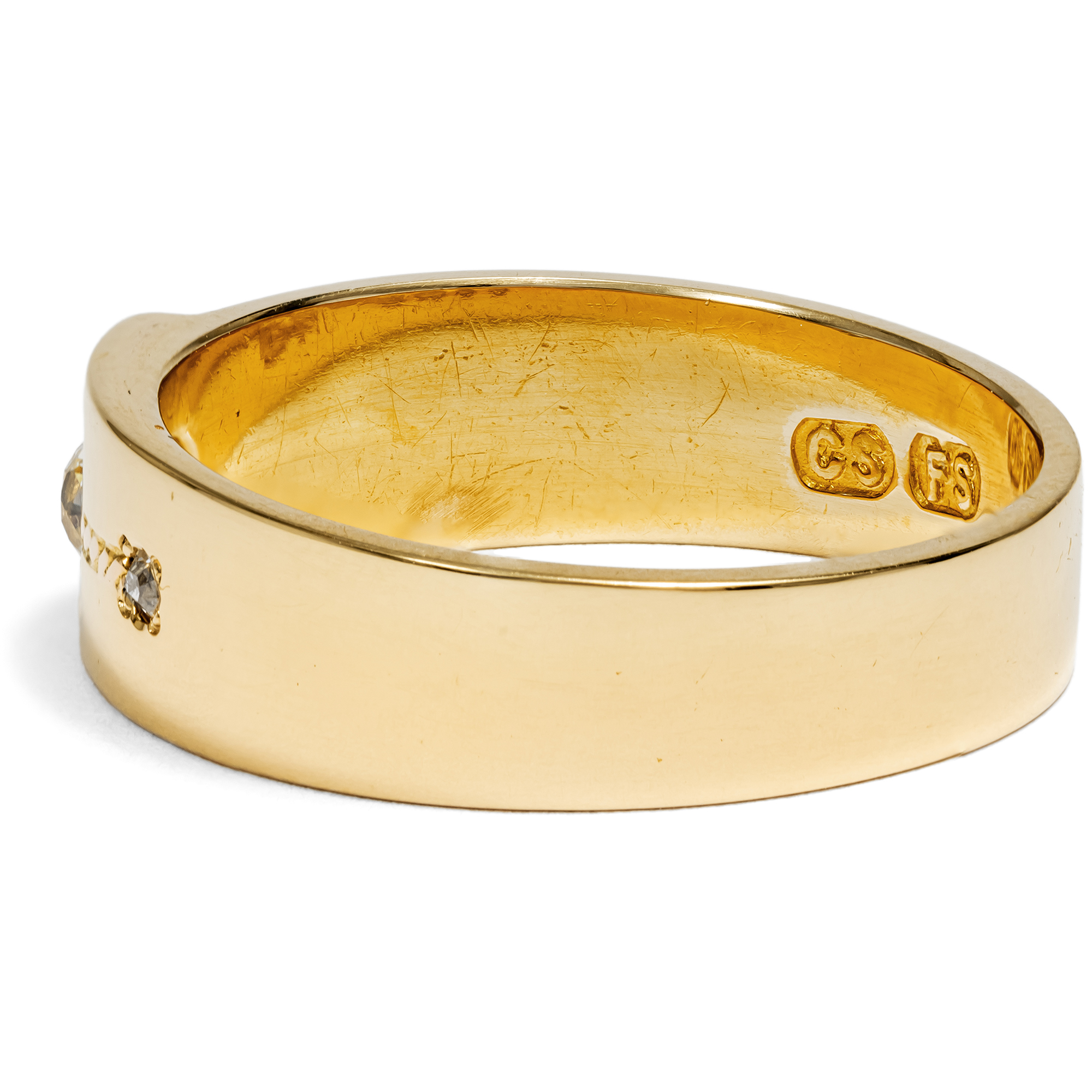 Victorian Belt Ring in High-Carat Gold with Diamonds, London 1879 Victorian Belt Ring in High-Carat Gold with Diamonds, London 1879