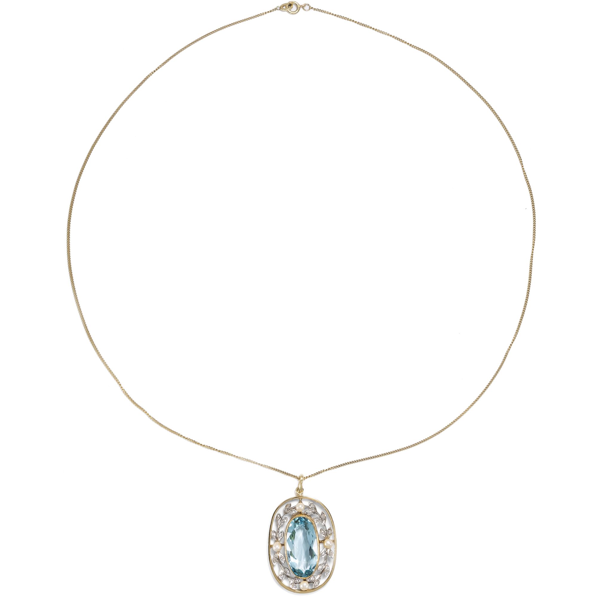 Kostbarer Anhänger mit Aquamarin & Perlen in Platin und Gold, um 1910 Kostbarer Anhänger mit Aquamarin & Perlen in Platin und Gold, um 1910