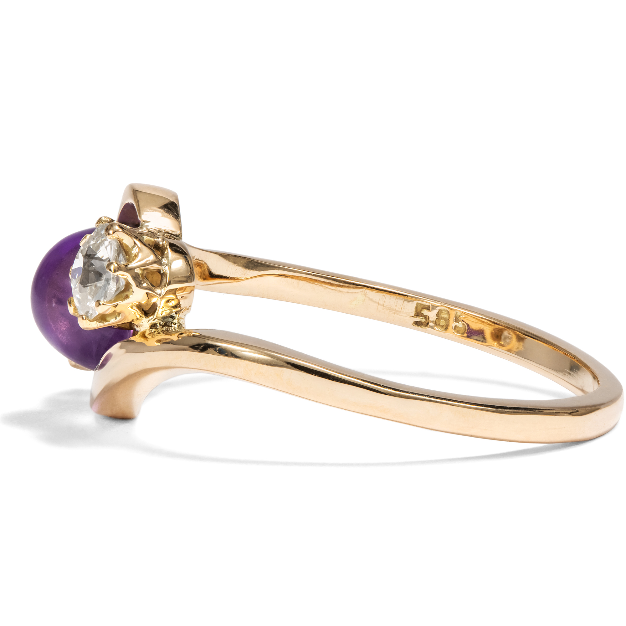 Eleganter Ring mit Amethyst & Diamanten in Gold, Deutschland um 1890 & später Eleganter Ring mit Amethyst & Diamanten in Gold, Deutschland um 1890 & später