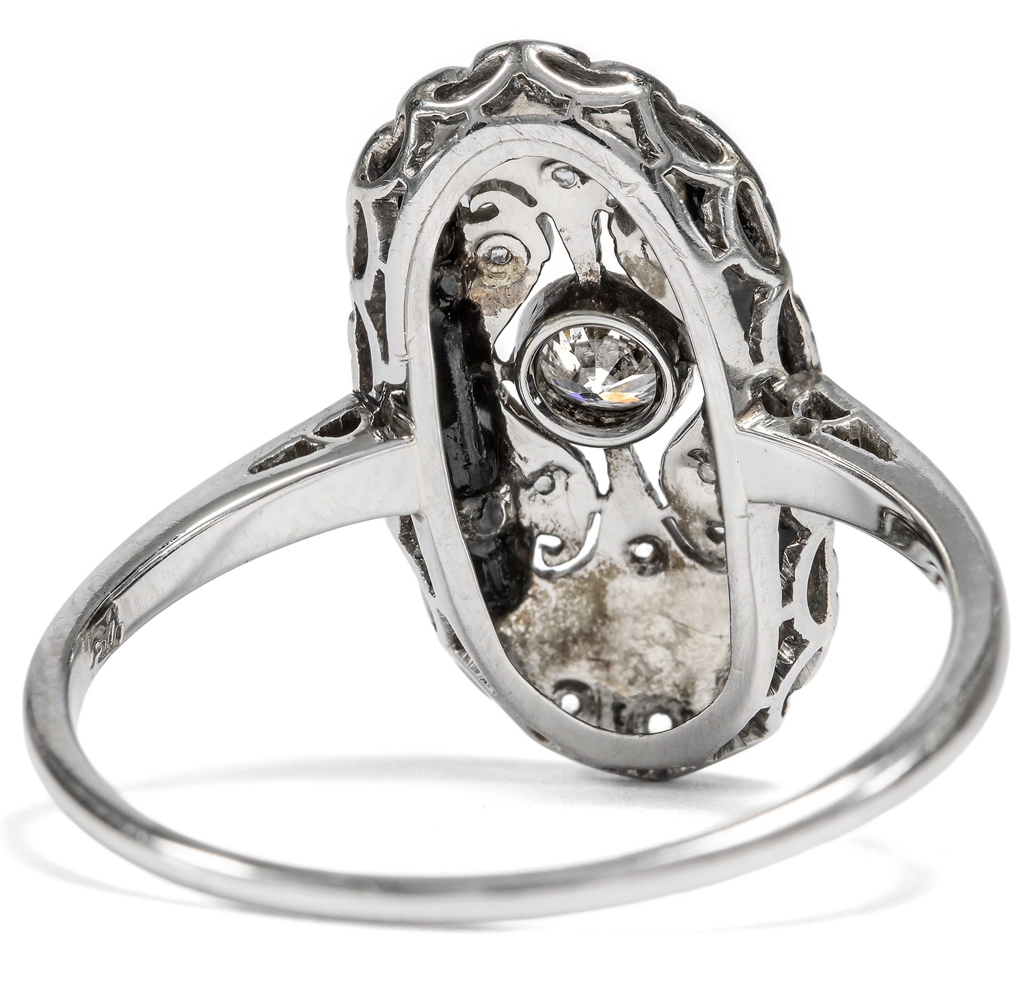 Eleganter Ring des Art Déco mit Onyx & Diamanten, um 1925 Eleganter Ring des Art Déco mit Onyx & Diamanten, um 1925