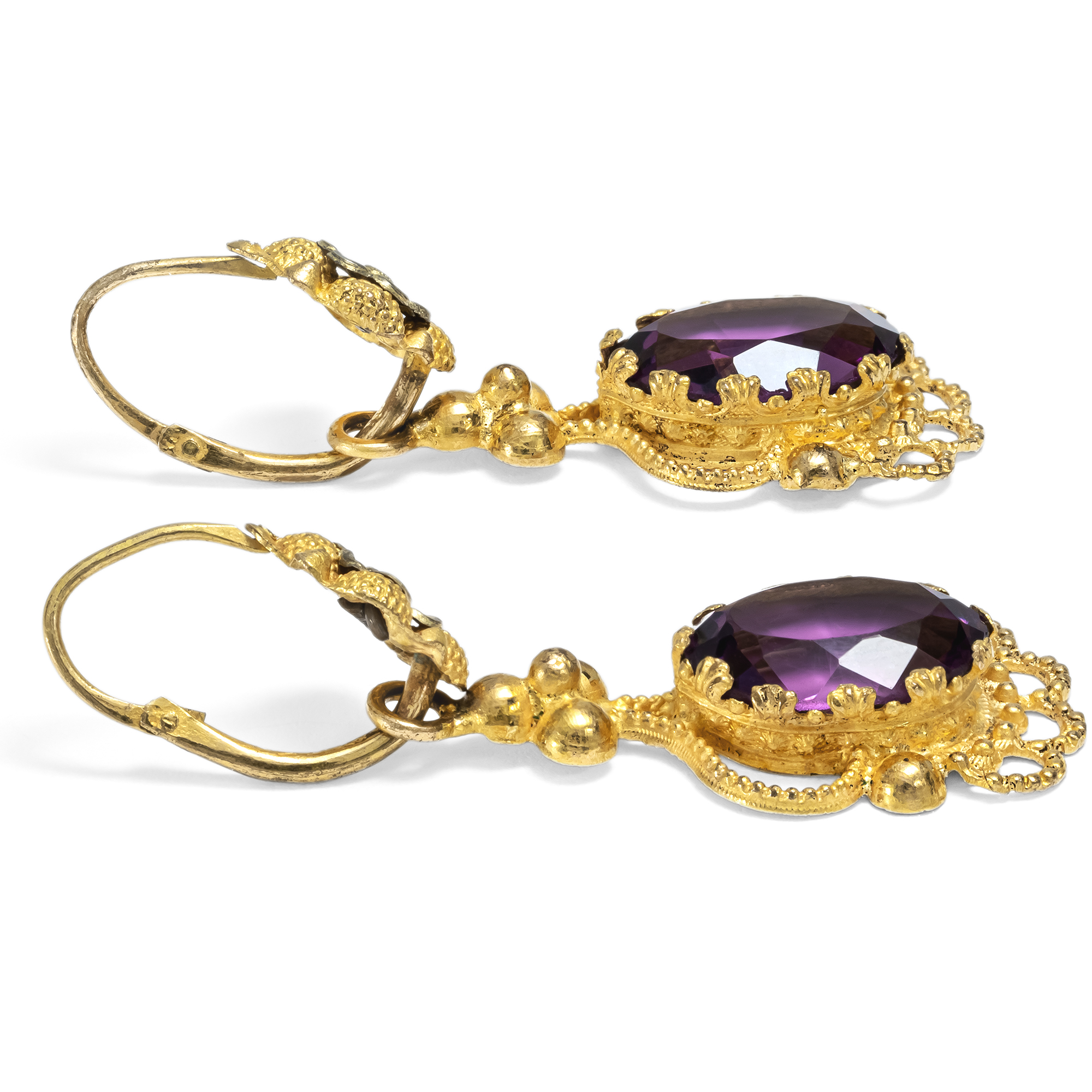 Prachtvolle Demi-Parure aus Collier und Tag-und-Nacht-Ohrringen, um 1830 Prachtvolle Demi-Parure aus Collier und Tag-und-Nacht-Ohrringen, um 1830