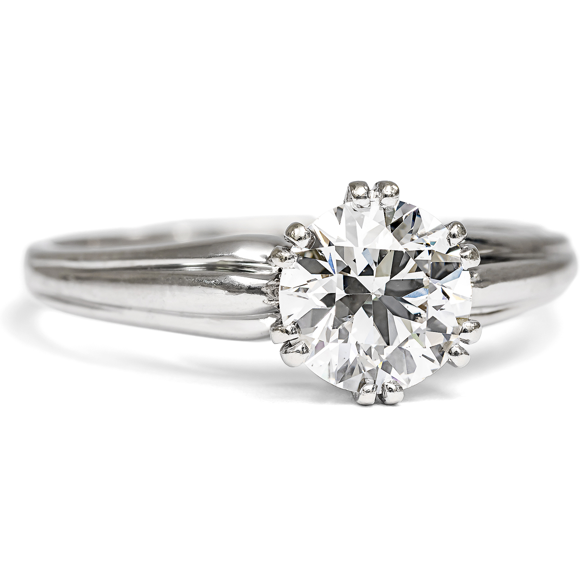 Klassischer vintage Verlobungsring mit feinweißem 1,20 ct Diamantsolitär, um 1950 Klassischer vintage Verlobungsring mit feinweißem 1,20 ct Diamantsolitär, um 1950
