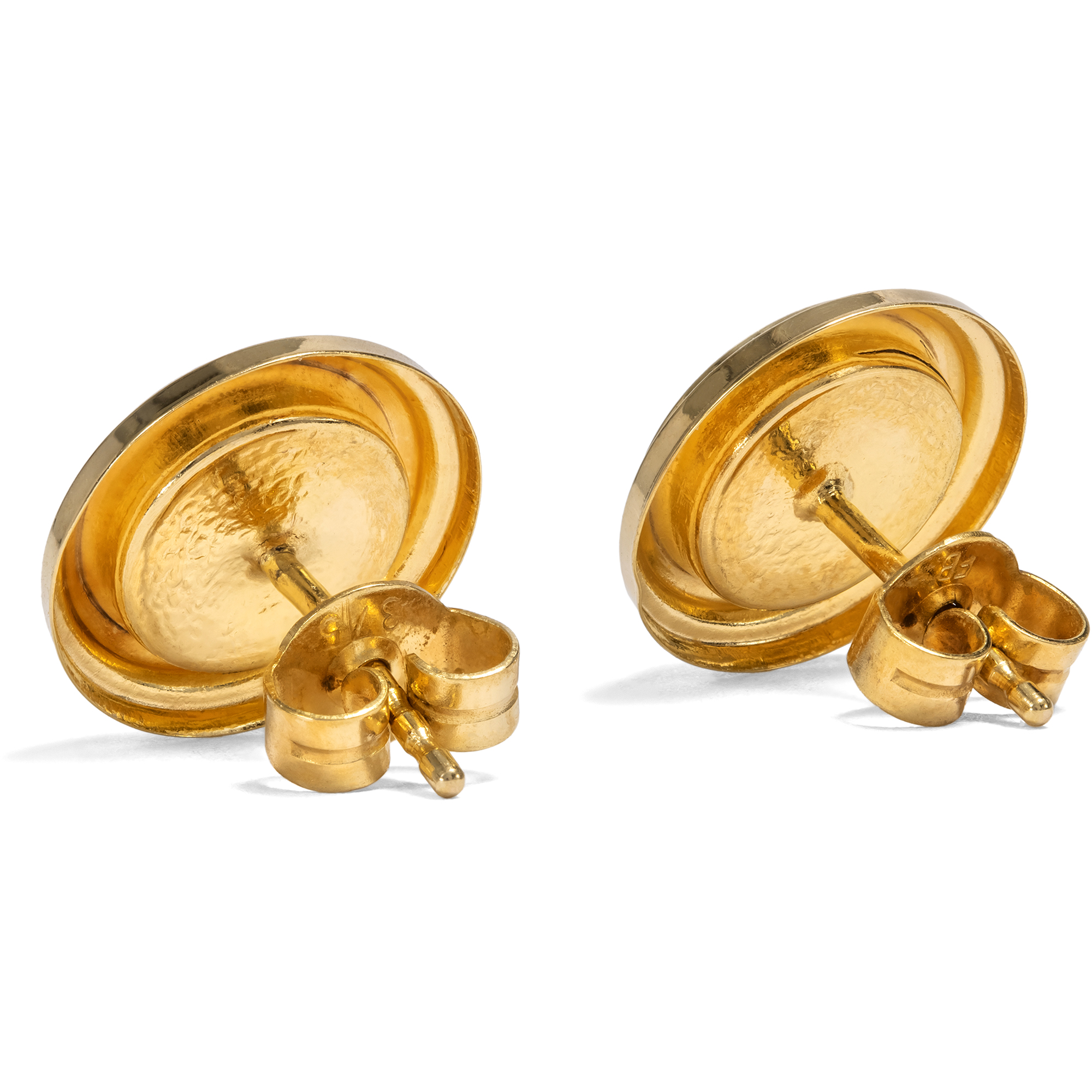Vintage Stud Earrings of Coral in Gold, c. 1980s Vintage Stud Earrings of Coral in Gold, c. 1980s