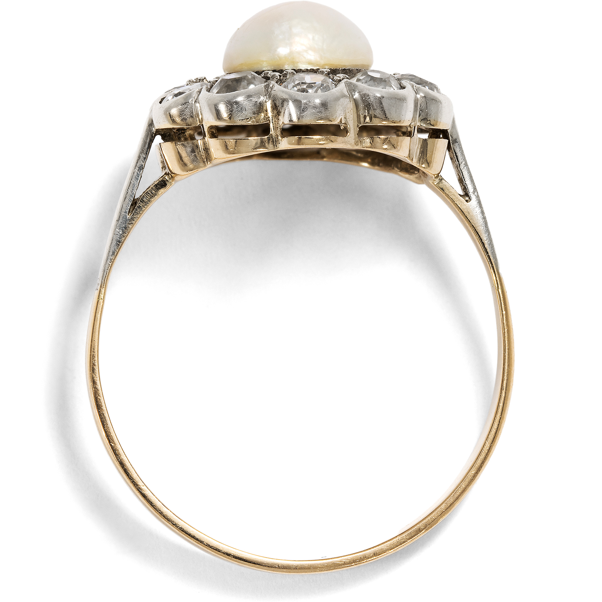 Antiker Ring mit Naturperle & Diamanten in Silber & Gold, um 1910 Antiker Ring mit Naturperle & Diamanten in Silber & Gold, um 1910