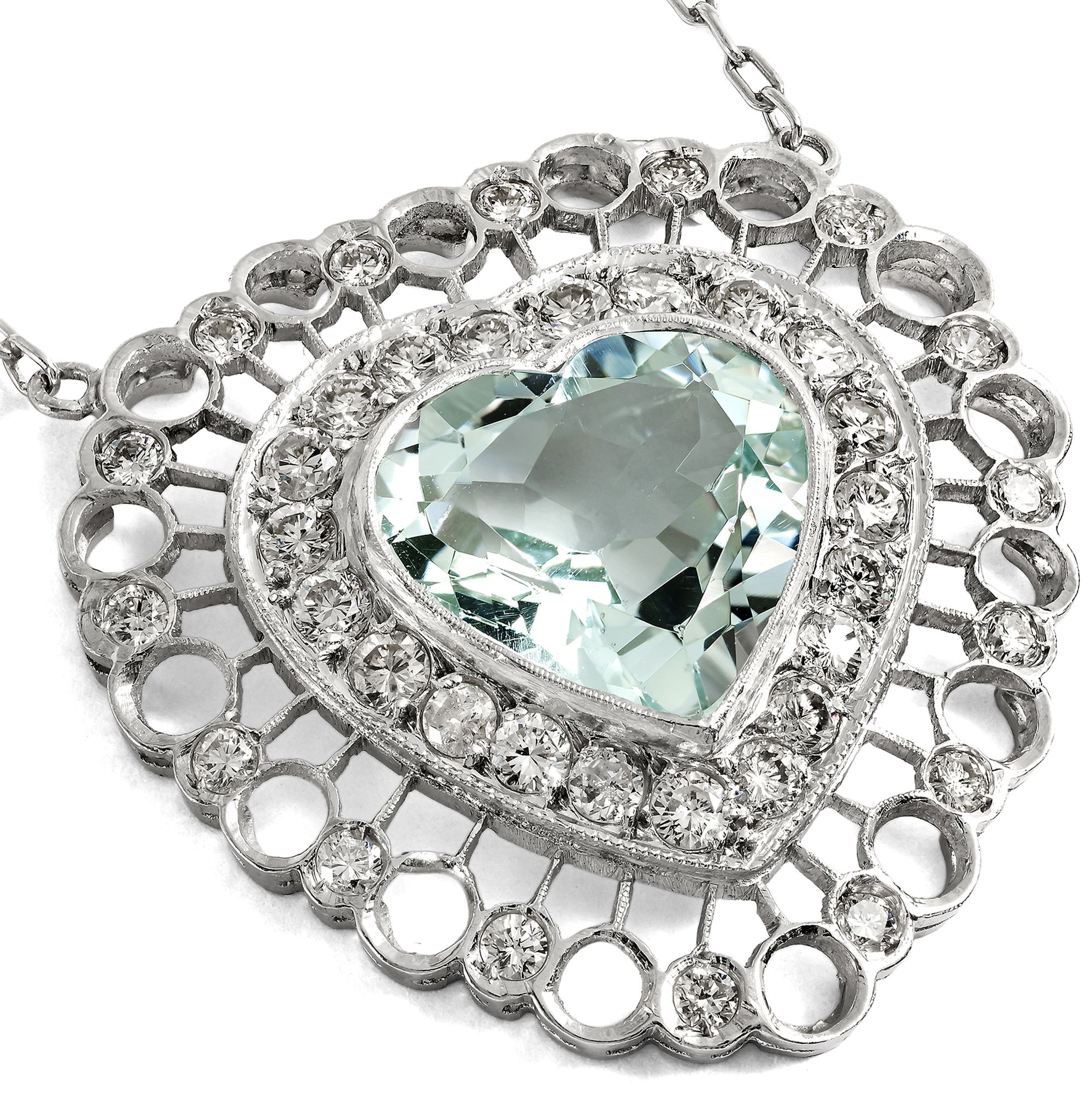 Collier aus Platin mit Aquamarin & Brillanten in historischer Form, um 1985 Collier aus Platin mit Aquamarin & Brillanten in historischer Form, um 1985