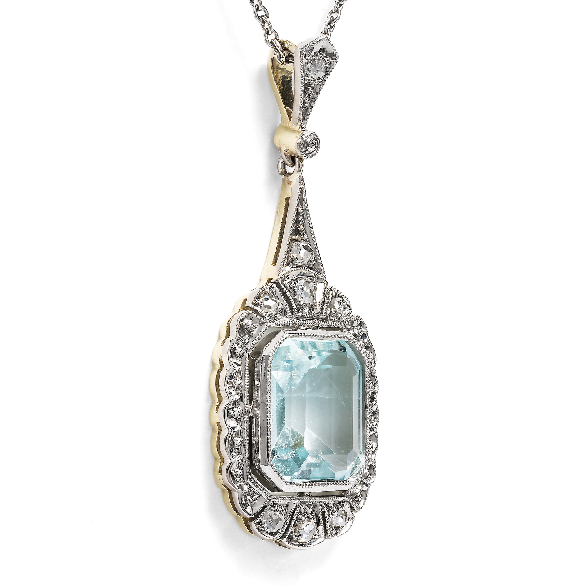 Luminous Art Déco pendant with aquamarine & diamonds, circa 1930 Luminous Art Déco pendant with aquamarine & diamonds, circa 1930