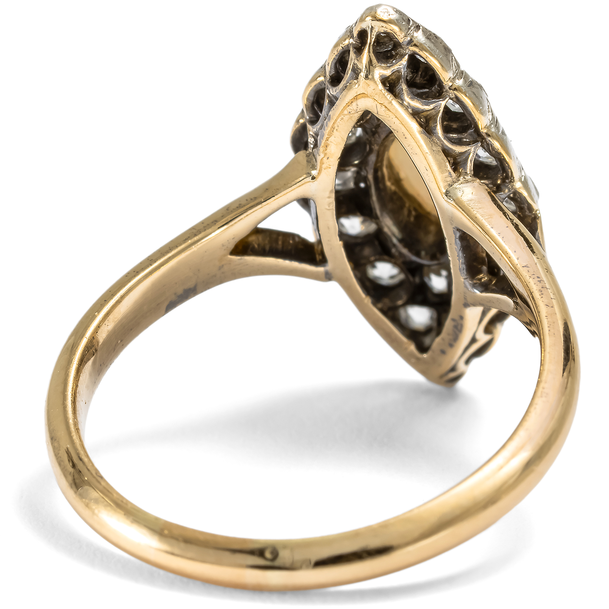 Antiker Marquise-Ring mit Opal & Diamanten, Großbritannien um 1895 Antiker Marquise-Ring mit Opal & Diamanten, Großbritannien um 1895