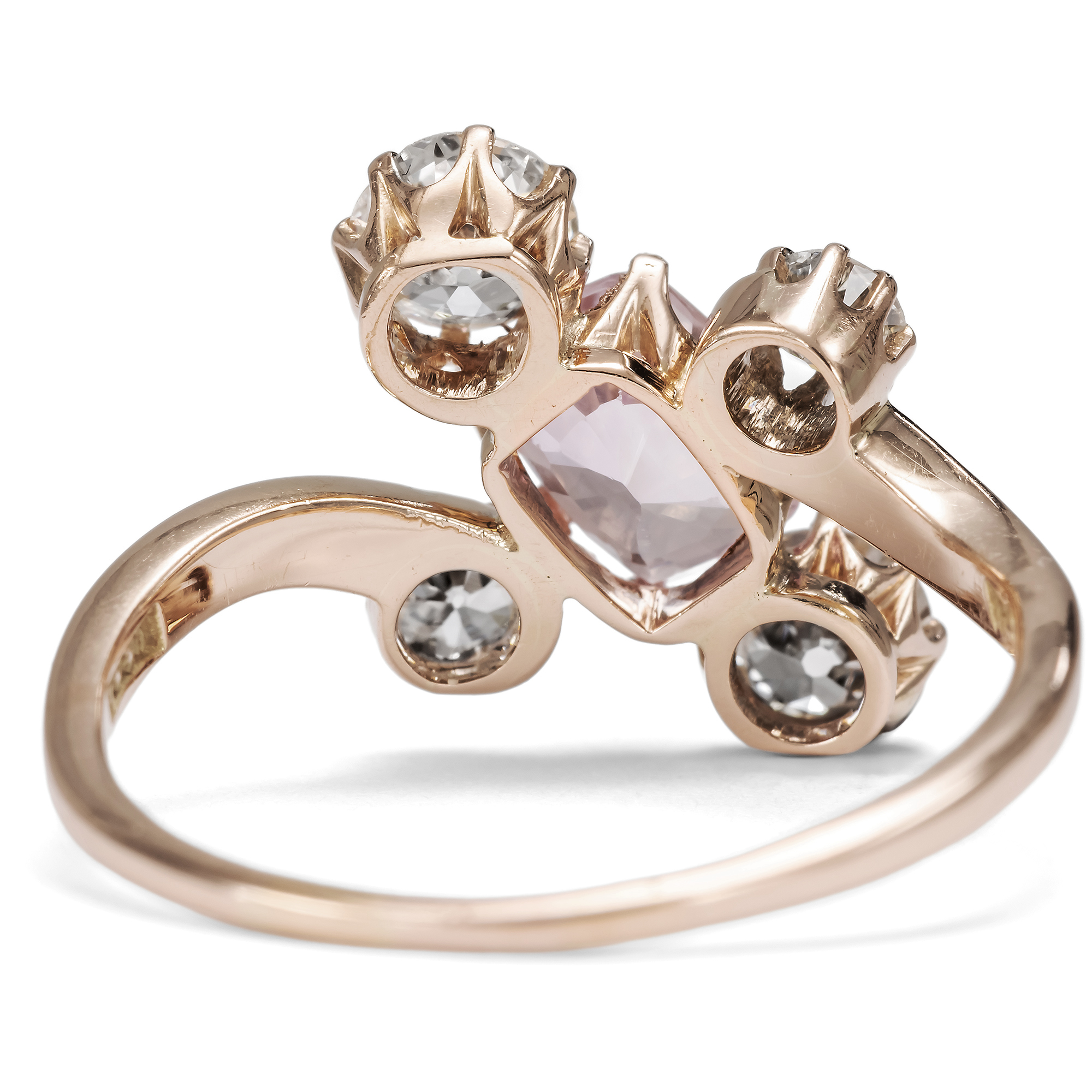 Exquisite Padparadscha Sapphire and Diamond Ring in Rose Gold, c. 1900 Exquisite Padparadscha Sapphire and Diamond Ring in Rose Gold, c. 1900