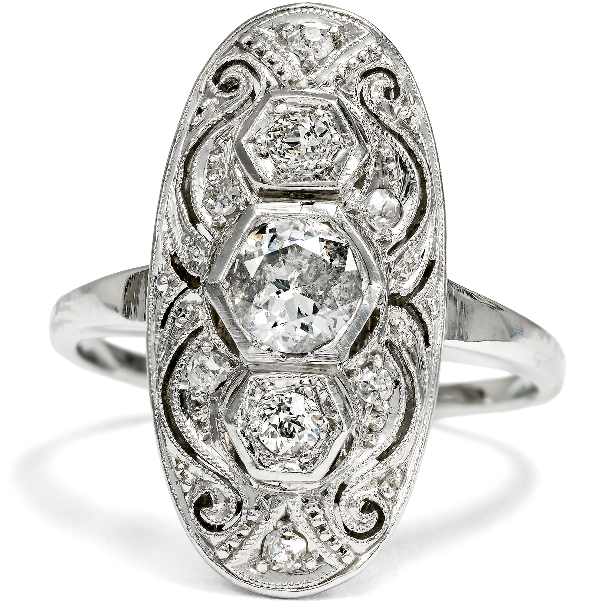 Prachtvoller Art Déco Ring mit Diamanten in Weißgold & Platin, um 1930 Prachtvoller Art Déco Ring mit Diamanten in Weißgold & Platin, um 1930