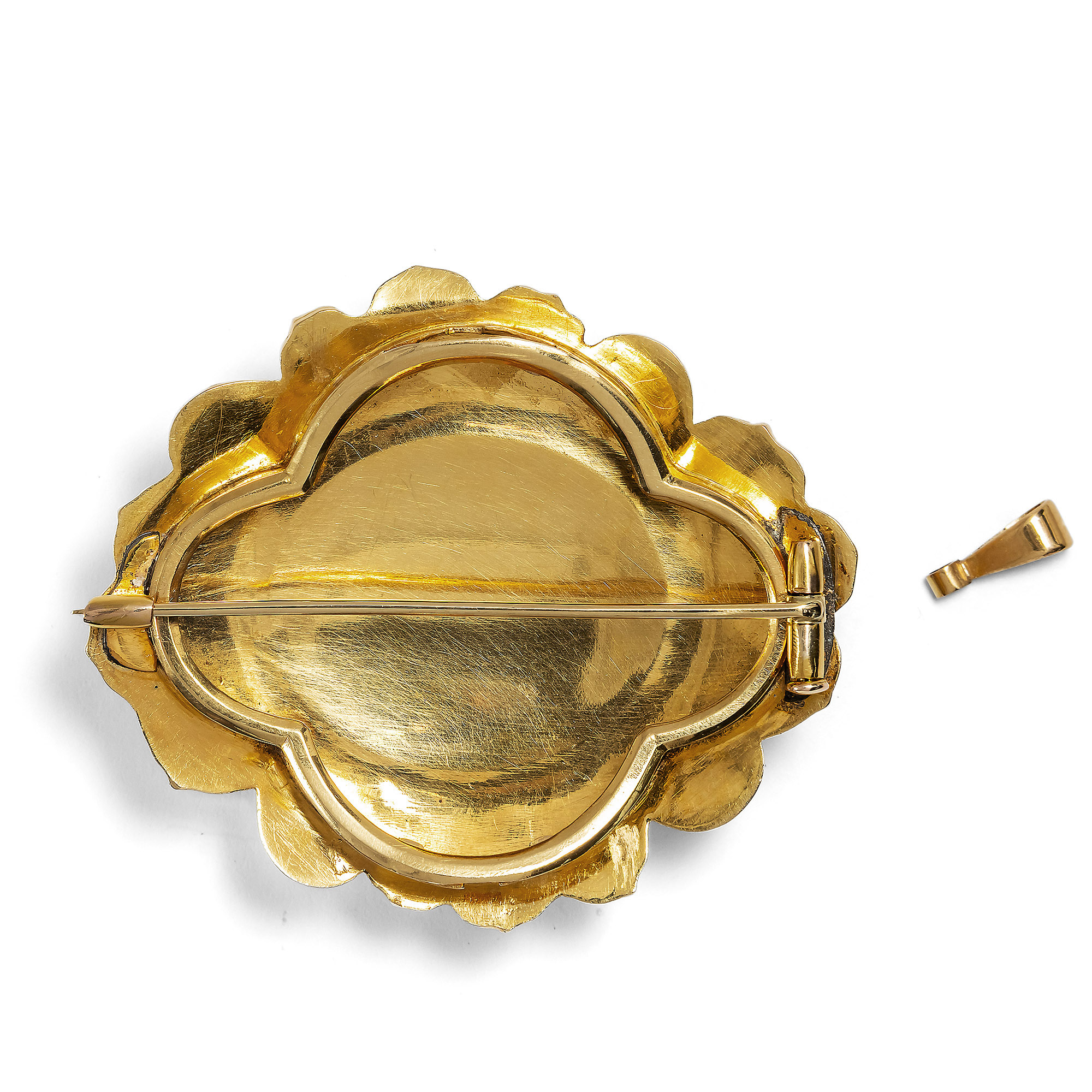 Prachtvoller Armreif mit großem Granat in Gold, zu Anhänger & Brosche konvertierbar, um 1840 Prachtvoller Armreif mit großem Granat in Gold, zu Anhänger & Brosche konvertierbar, um 1840