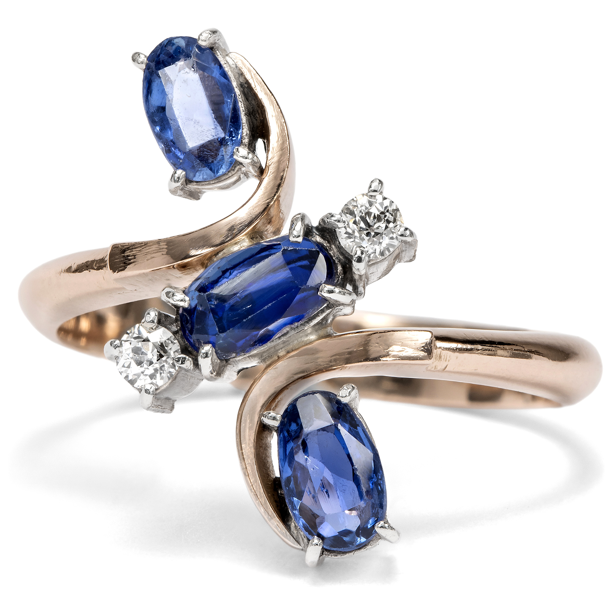 Eleganter Ring mit Saphiren & Diamanten in Gold wohl aus Britisch-Ceylon, um 1940 Eleganter Ring mit Saphiren & Diamanten in Gold wohl aus Britisch-Ceylon, um 1940