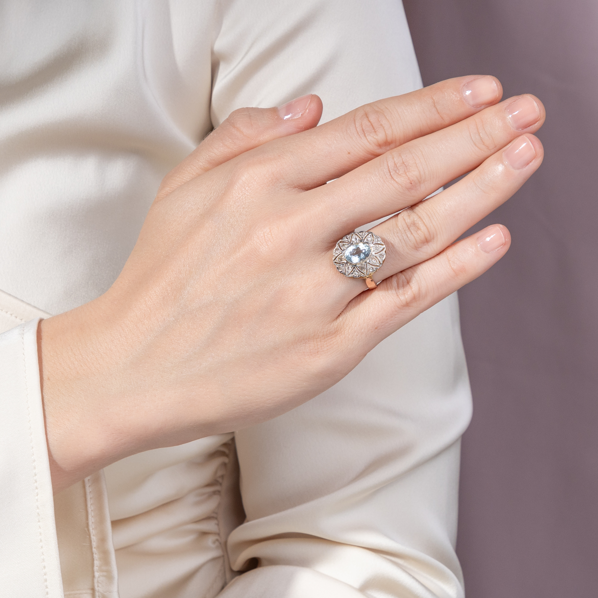 Eleganter Art Déco-Ring mit Aquamarin & Diamanten in Platin, um 1935 Eleganter Art Déco-Ring mit Aquamarin & Diamanten in Platin, um 1935