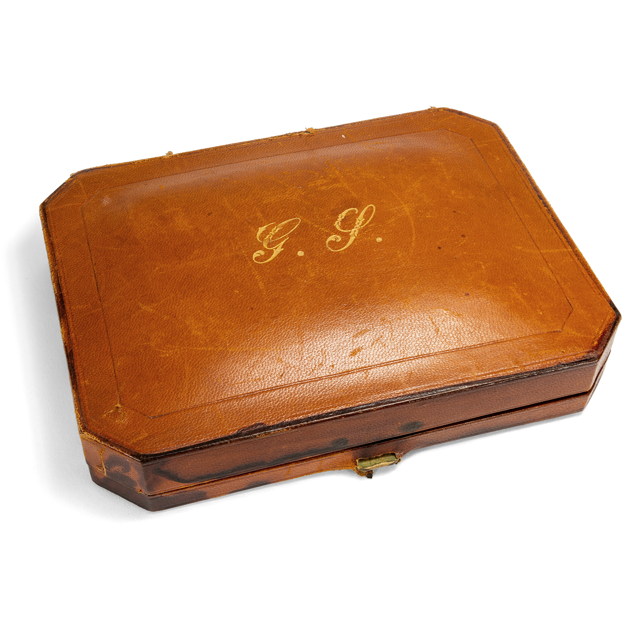 Kostbares Zigarettenetui aus Gold mit Initialen „G.S.“, St. Petersburg um 1890 Kostbares Zigarettenetui aus Gold mit Initialen „G.S.“, St. Petersburg um 1890