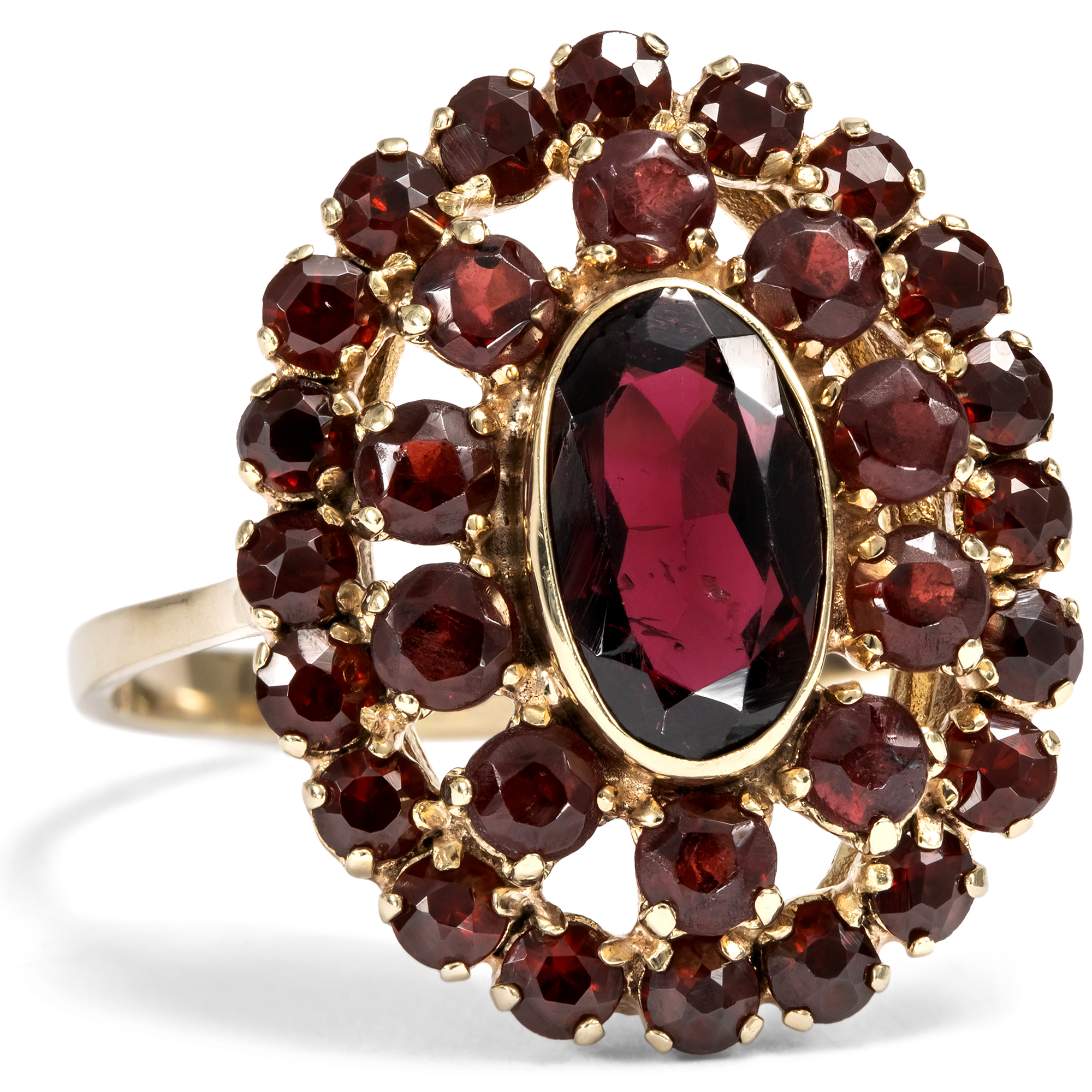 Großer vintage Ring mit Granaten in Gold, um 1970 Großer vintage Ring mit Granaten in Gold, um 1970