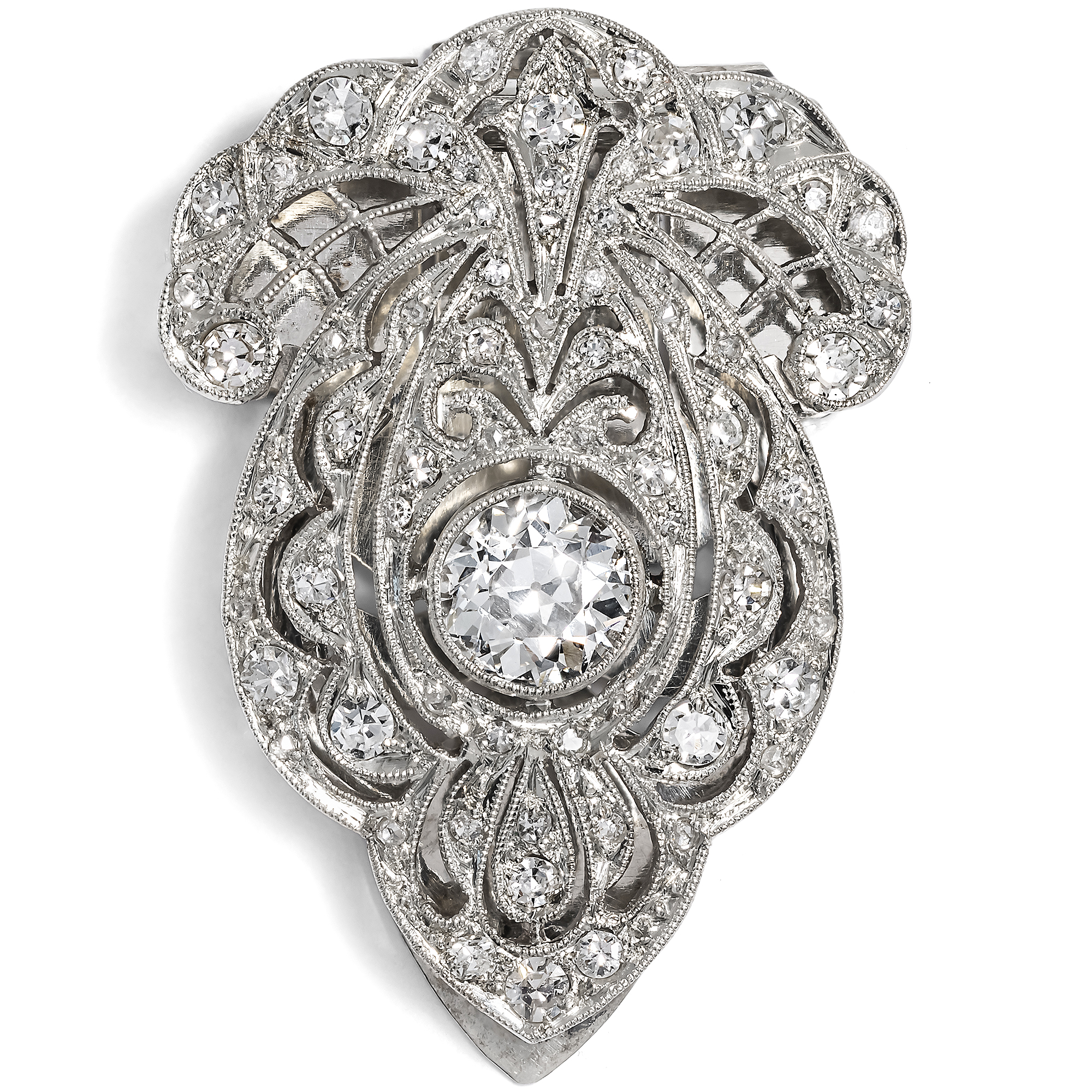 Zarter Clip des Art Déco mit Diamanten in Platin & Weißgold, späte 1920er Jahre Zarter Clip des Art Déco mit Diamanten in Platin & Weißgold, späte 1920er Jahre