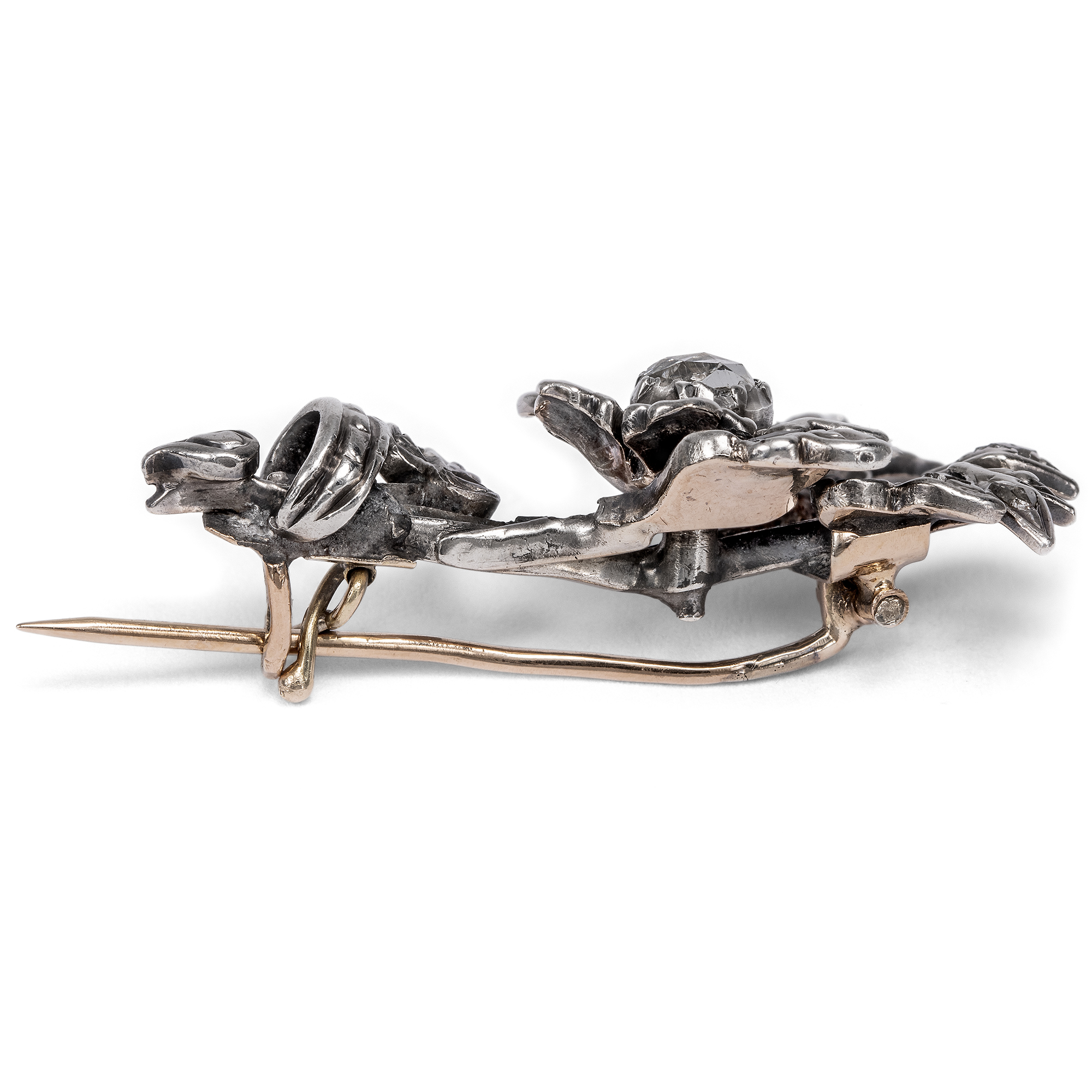 Small Flower Brooch with Rose-Cut Diamonds in Silver on Gold, Netherlands, ca. 1890 Small Flower Brooch with Rose-Cut Diamonds in Silver on Gold, Netherlands, ca. 1890